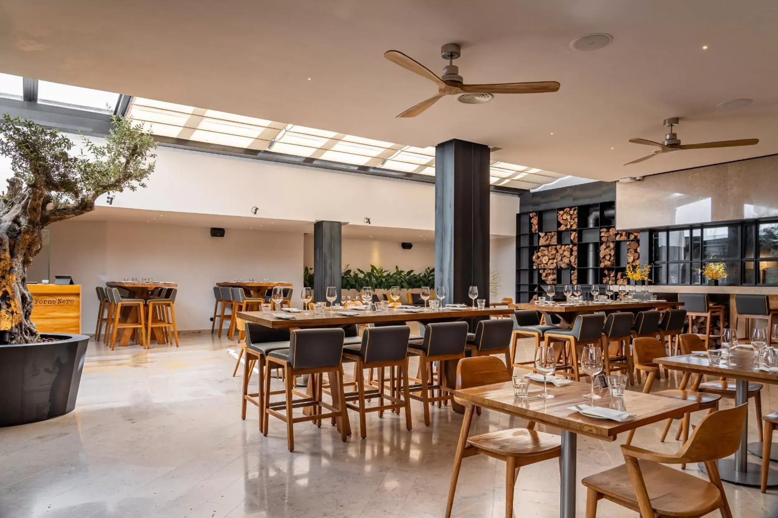 Restaurant/Places to Eat in 3HB Faro