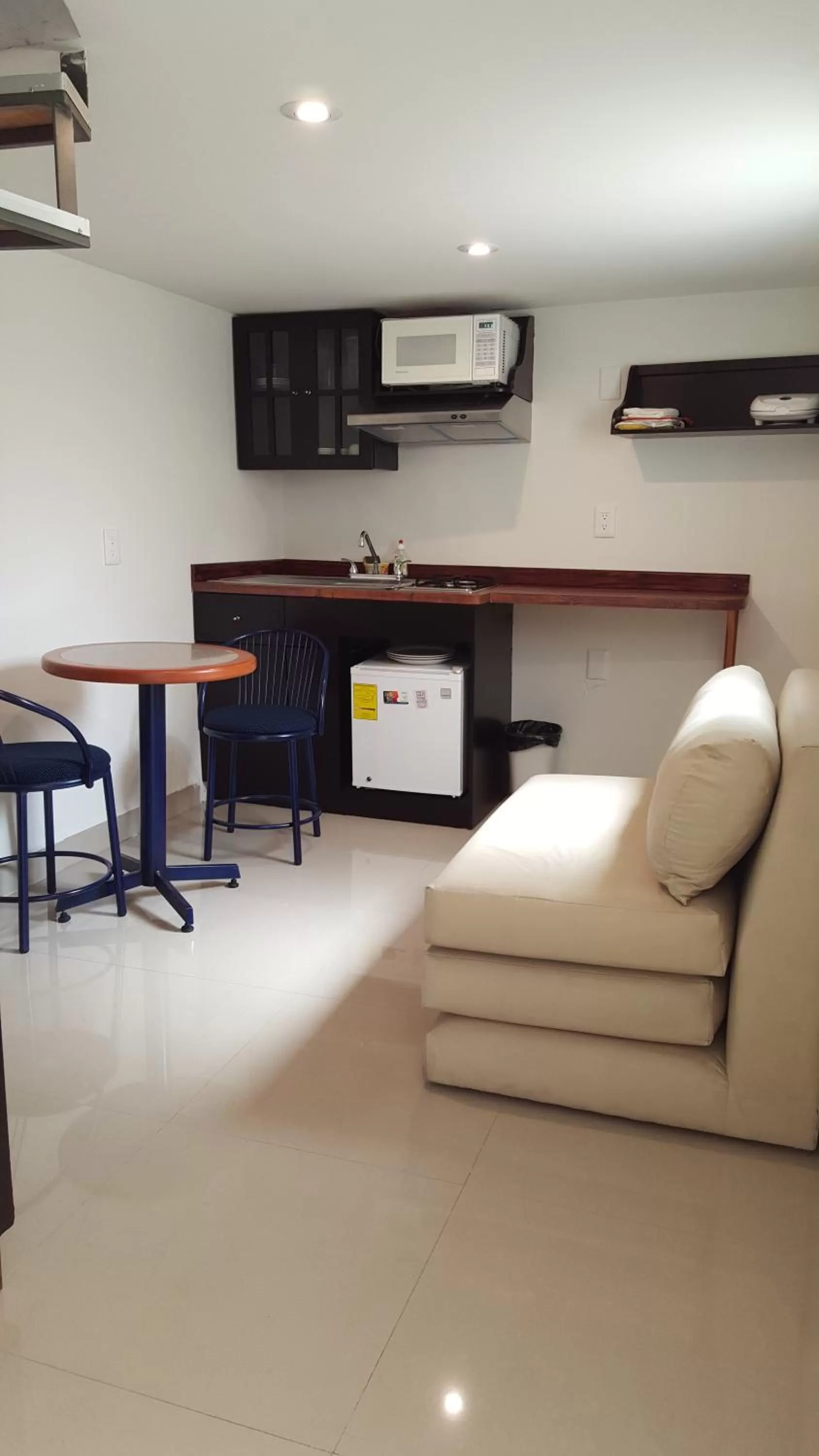 Dining area in Grupo Kings Suites - Bosques de Duraznos 78