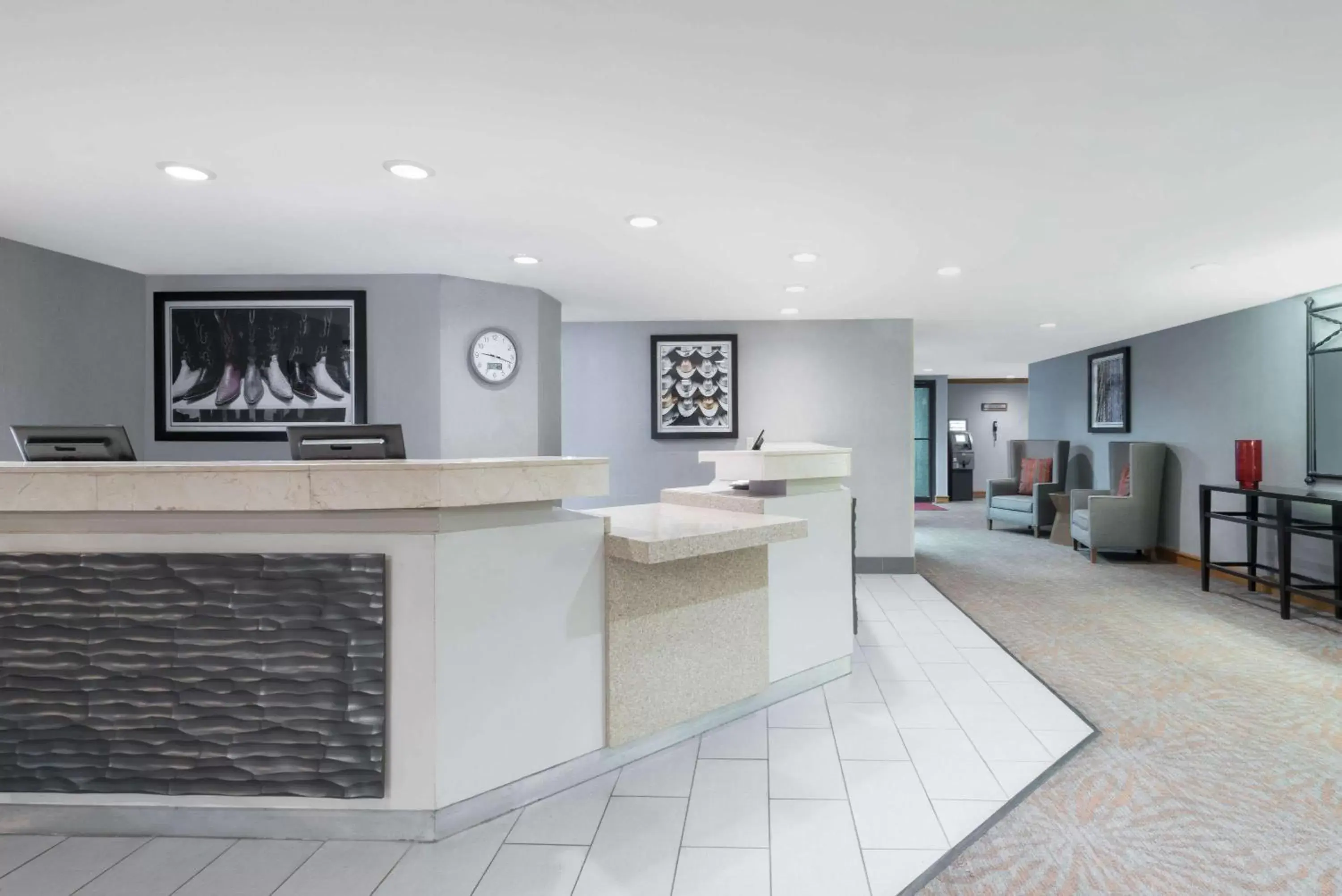 Lobby or reception in Hotel AVA Laredo Lobby or reception in Hotel AVA Laredo