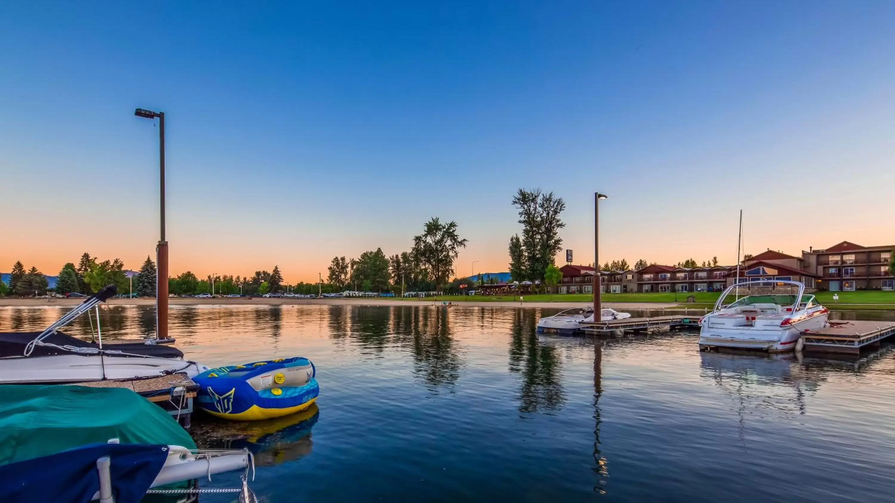 Lake view in Best Western Edgewater Resort