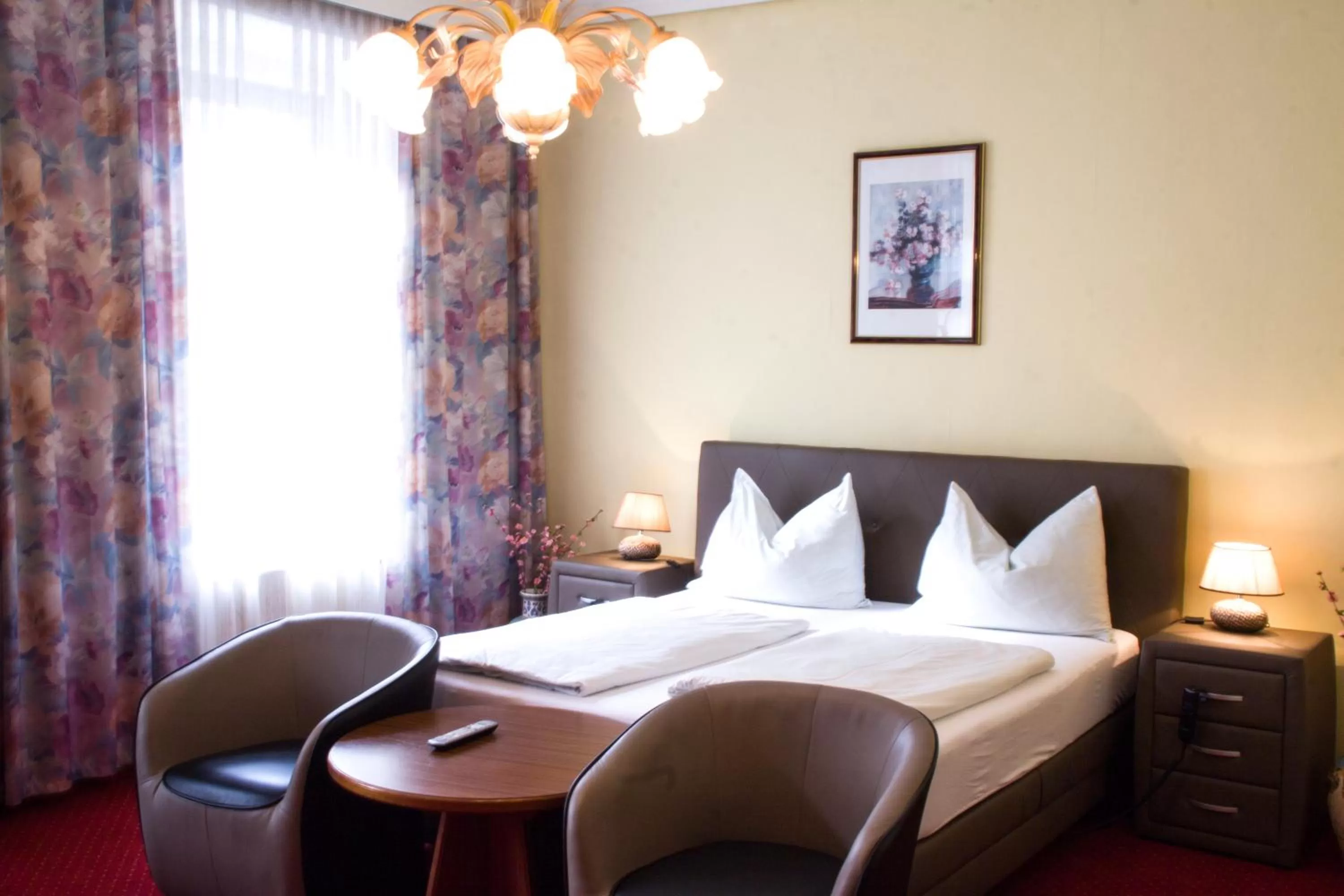 Bed in Hotel Alter Telegraf