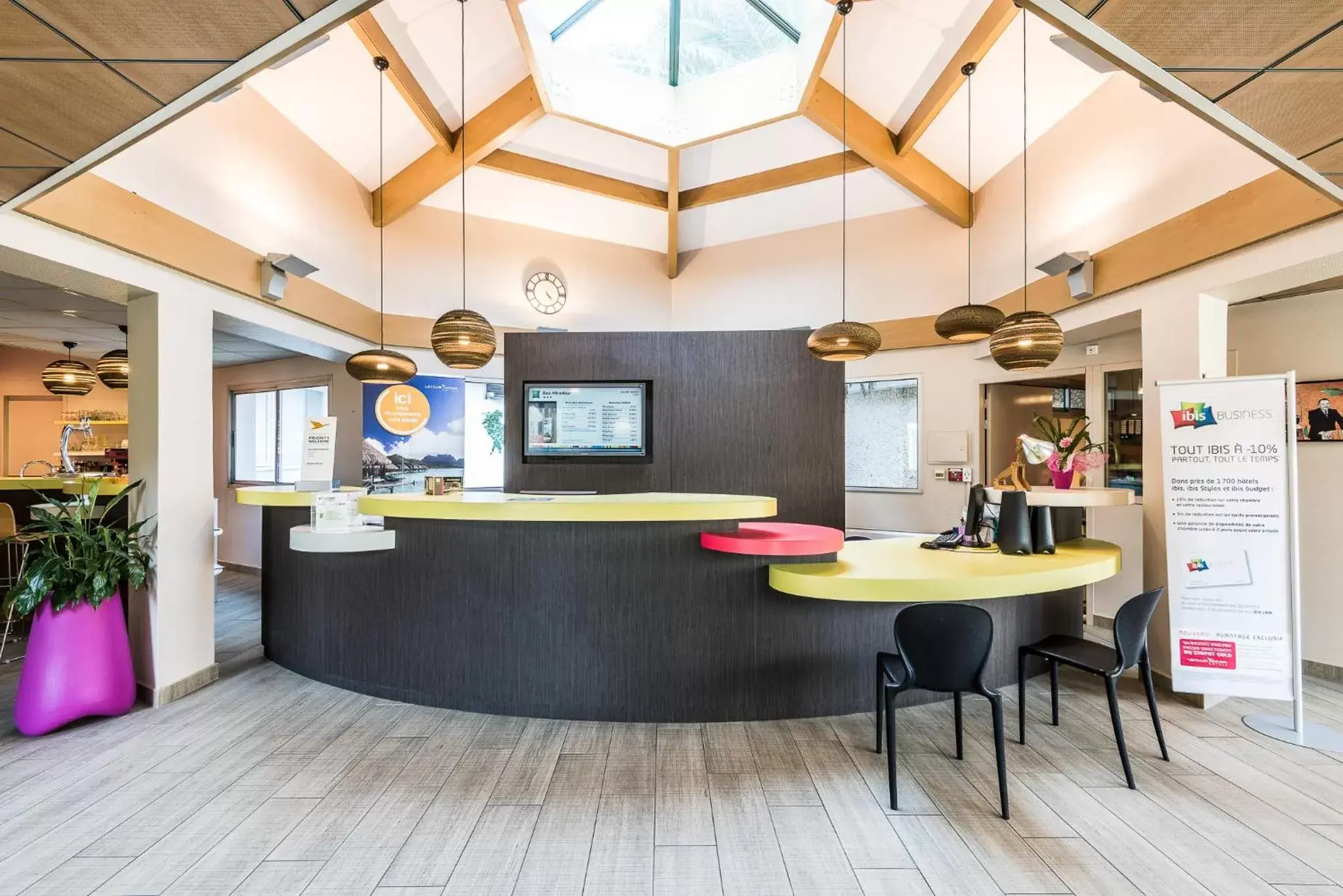 Lobby or reception in ibis styles Dax Centre Lobby or reception in ibis styles Dax Centre