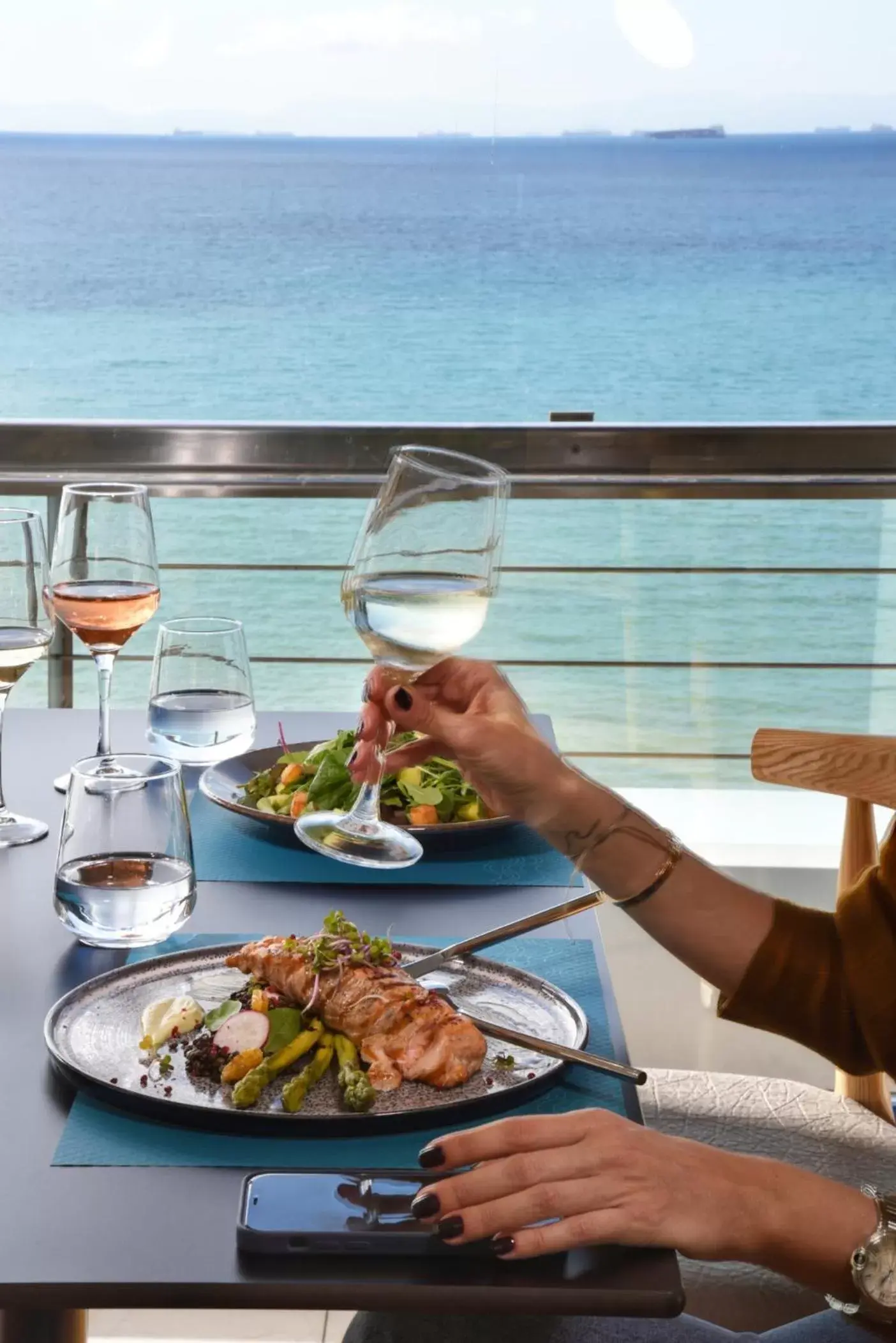 Food and drinks, Lunch and Dinner in Poseidon Athens Hotel
