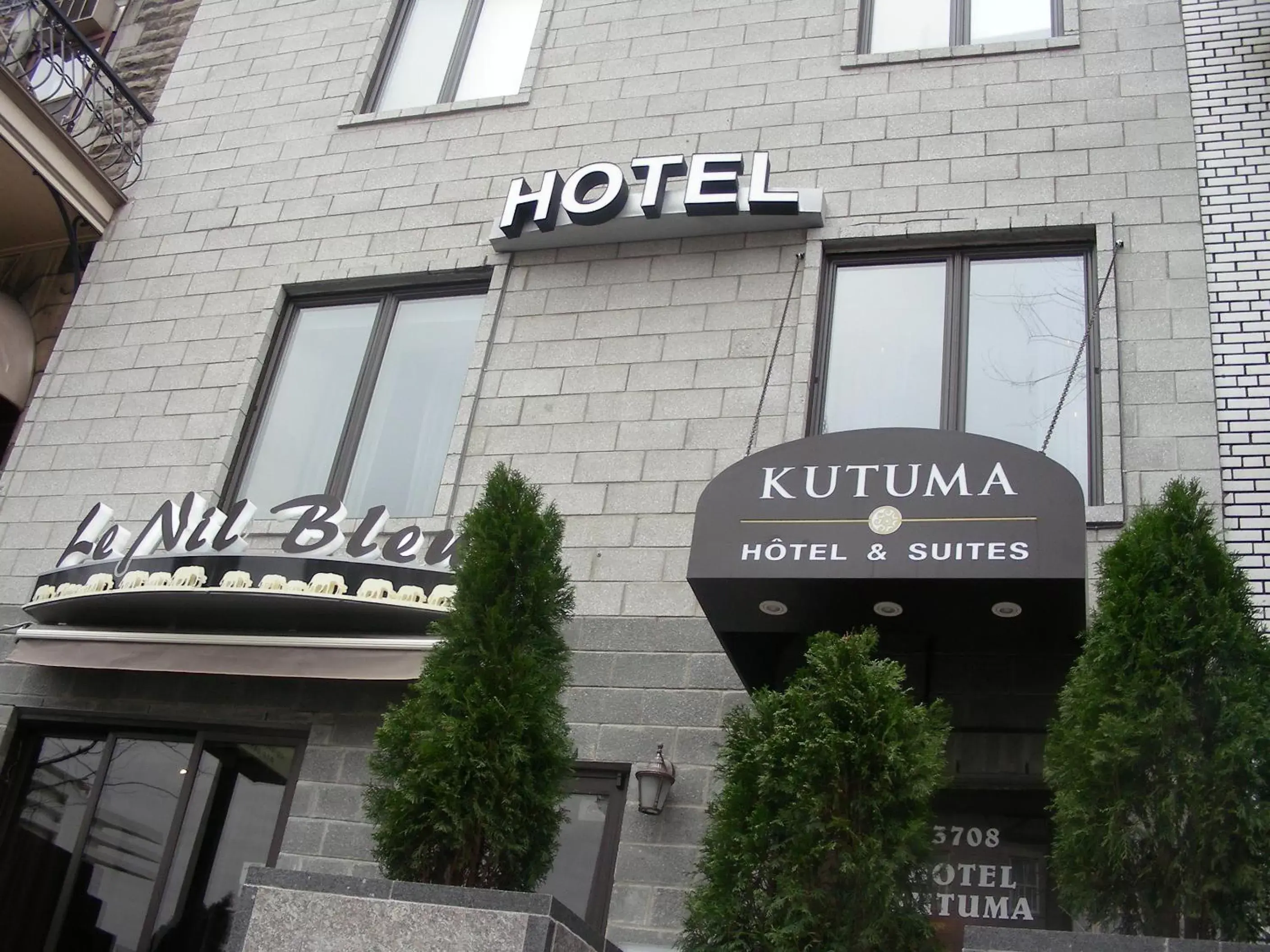 Facade/entrance, Property Logo/Sign in Hotel Kutuma