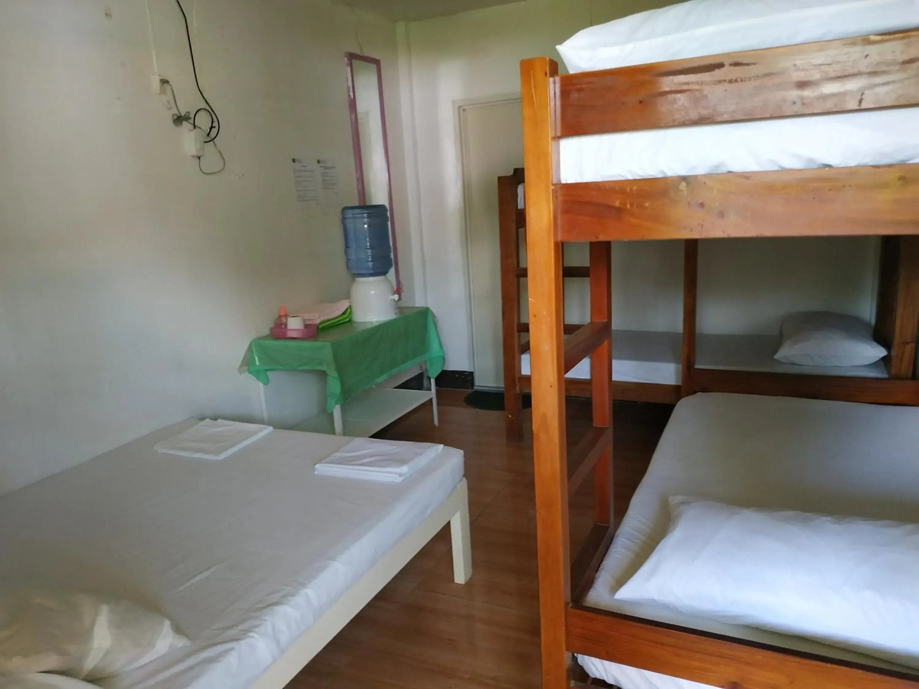 Bunk Bed in Emok's Guest House