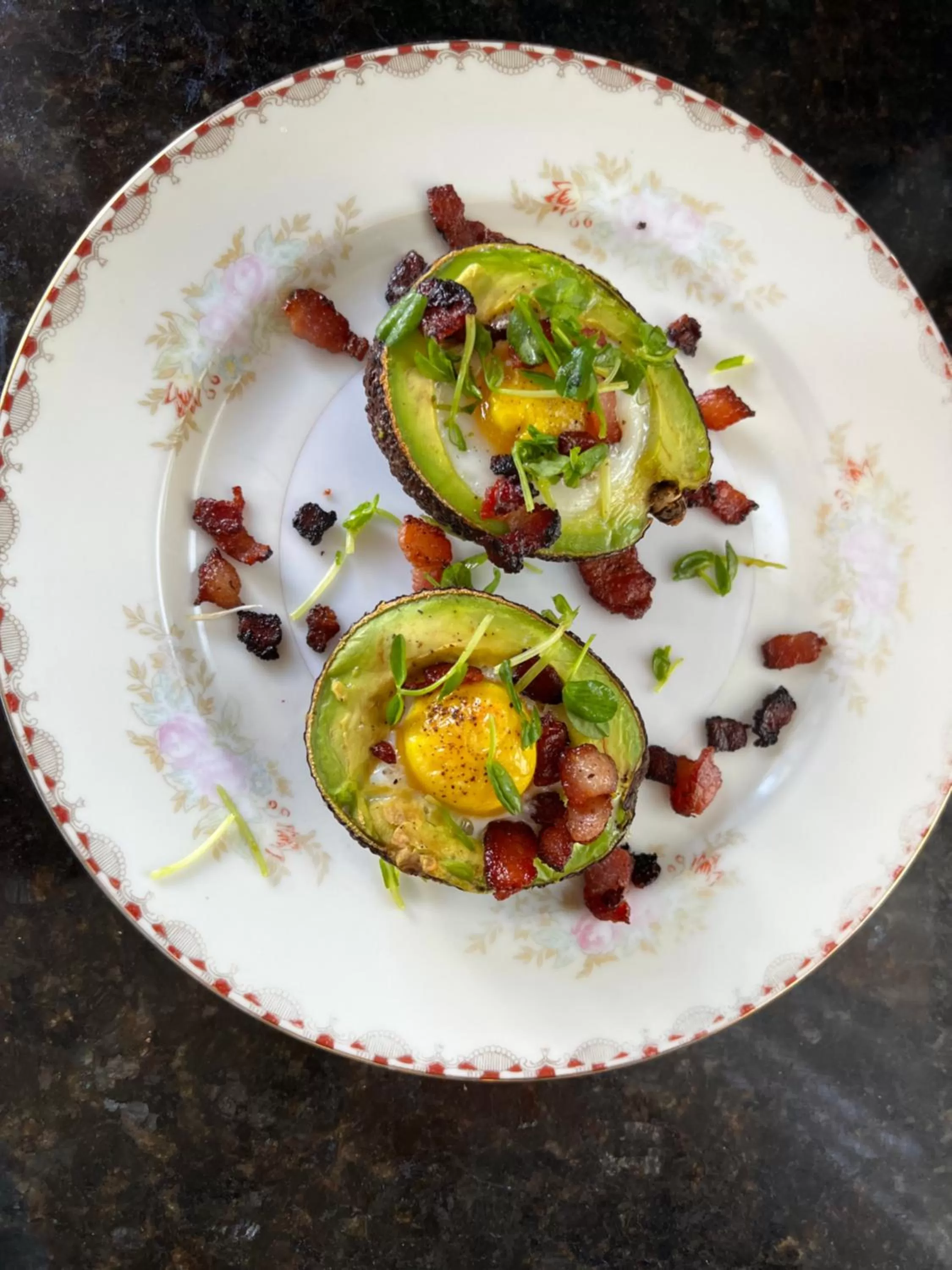 Breakfast in Almondy Inn Bed & Breakfast