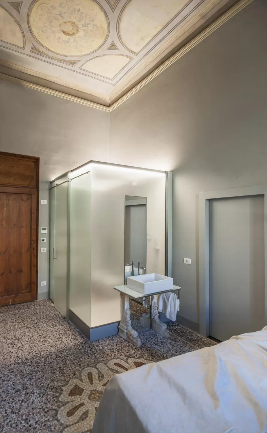 Photo of the whole room, Bed in Casa Botticelli