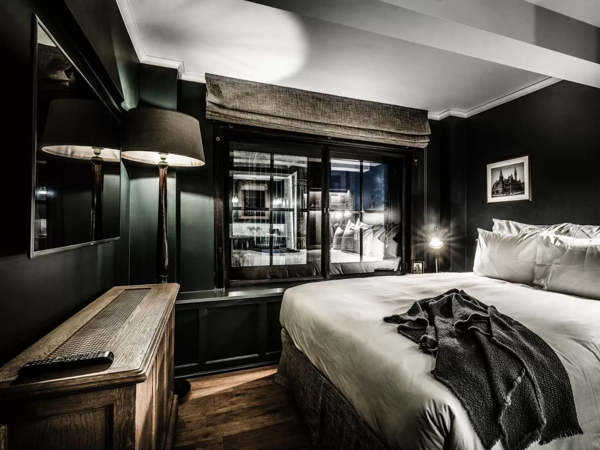 Duplex Deluxe King Room in 1898 The Post Duplex Deluxe King Room in 1898 The Post