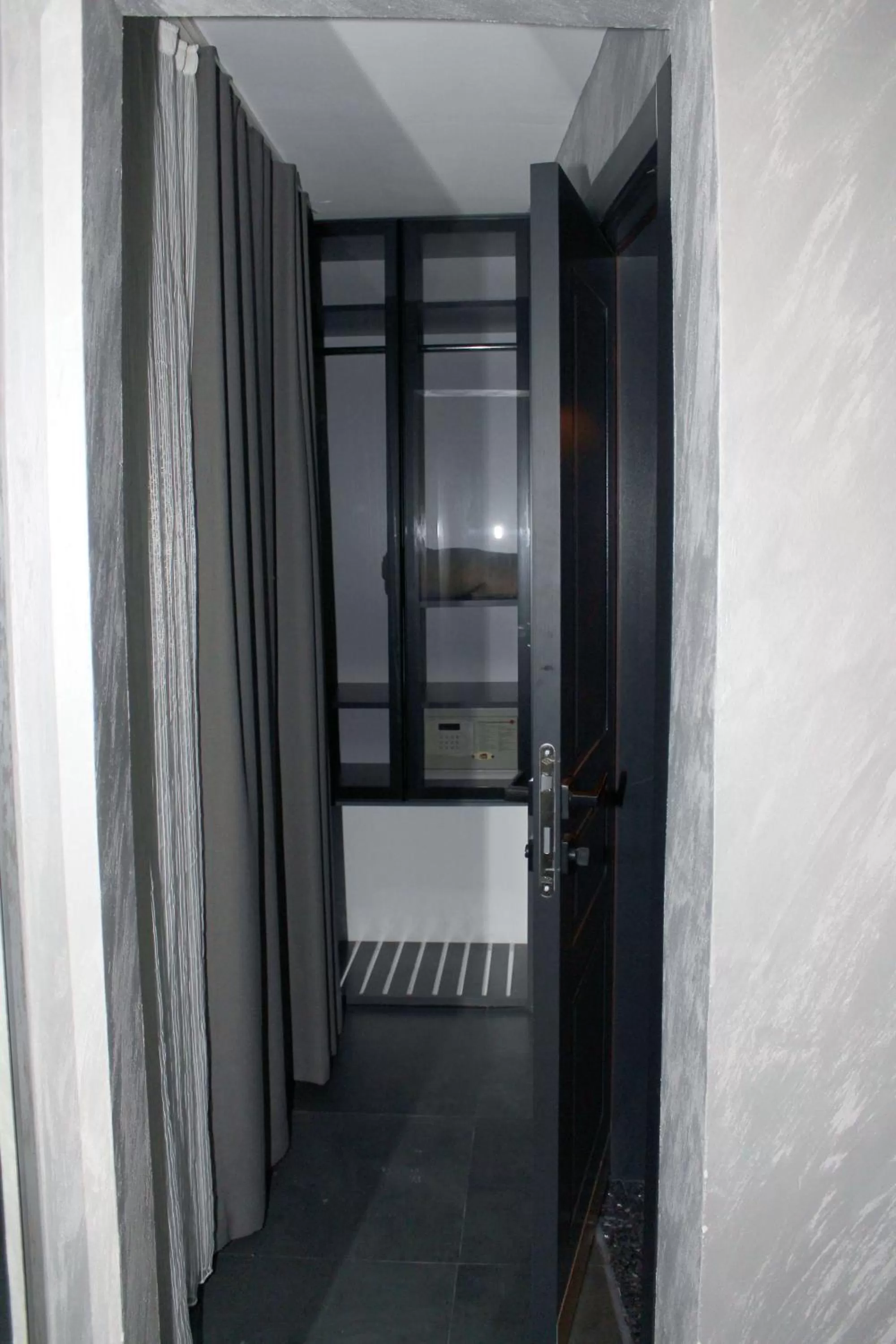 microwave in Istanbul Fair Hotel