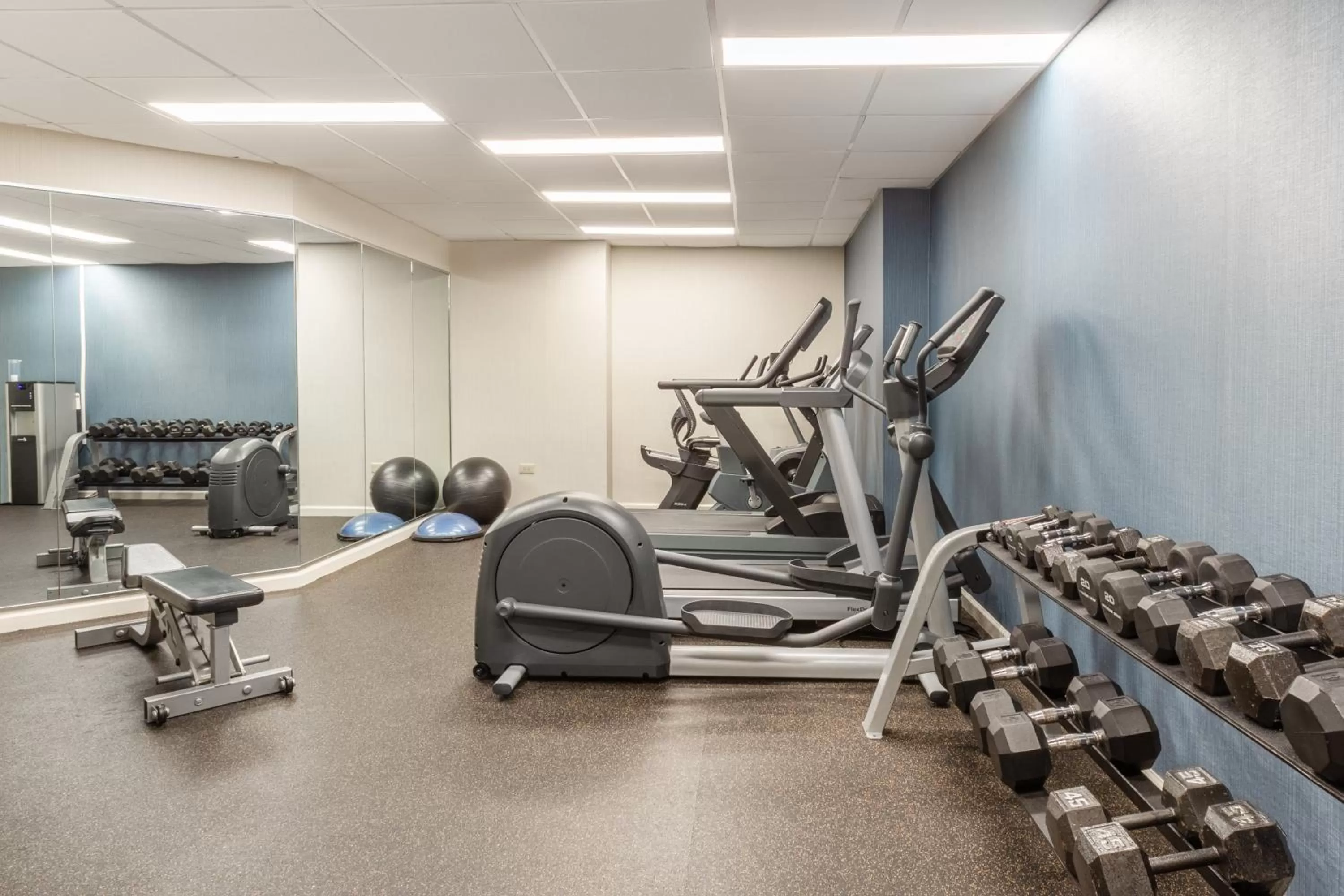 Spa and wellness centre/facilities in Holiday Inn Philadelphia South-Swedesboro by IHG