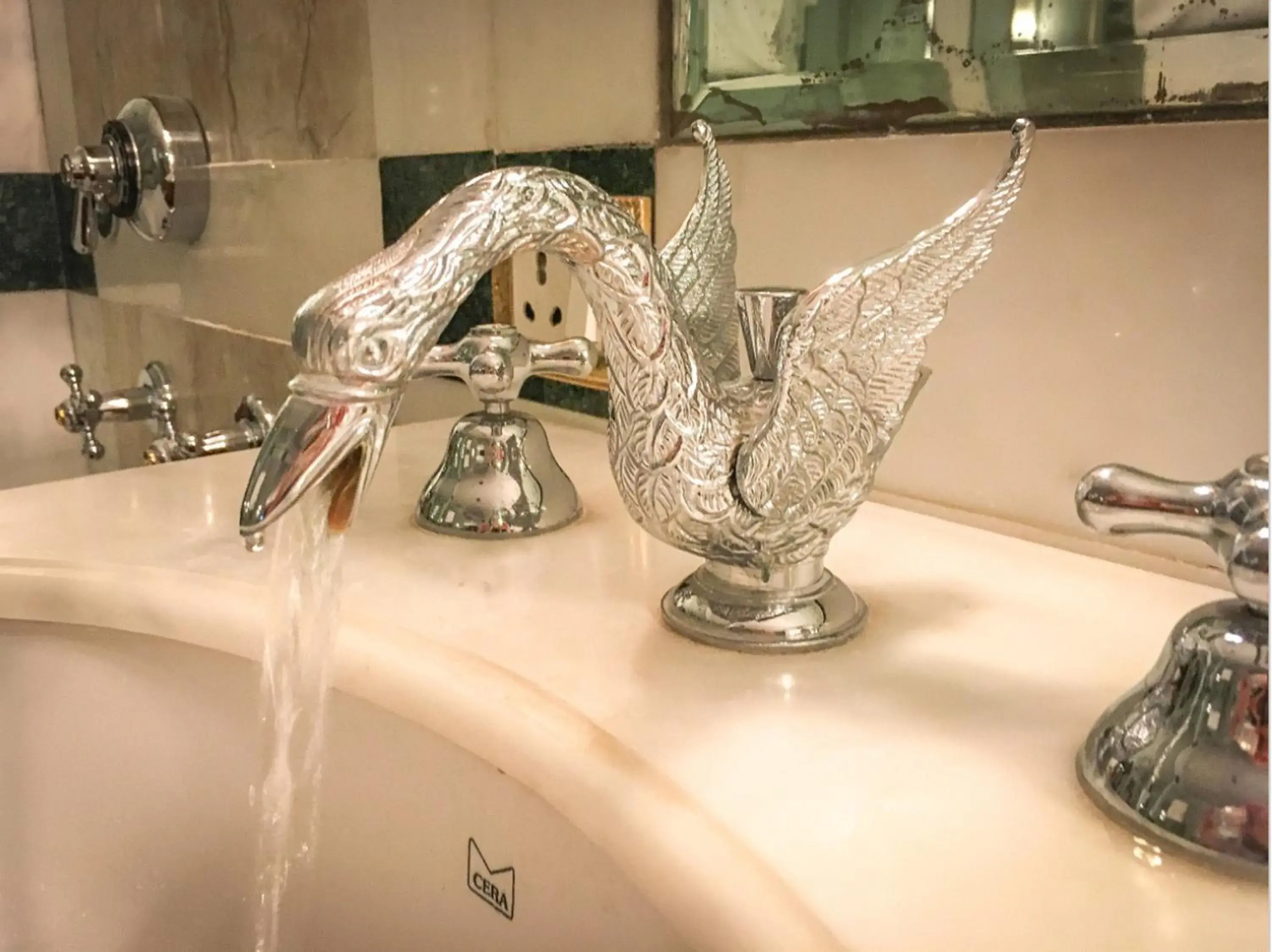 Bathroom in The Raj Palace (Small Luxury Hotels of the World)