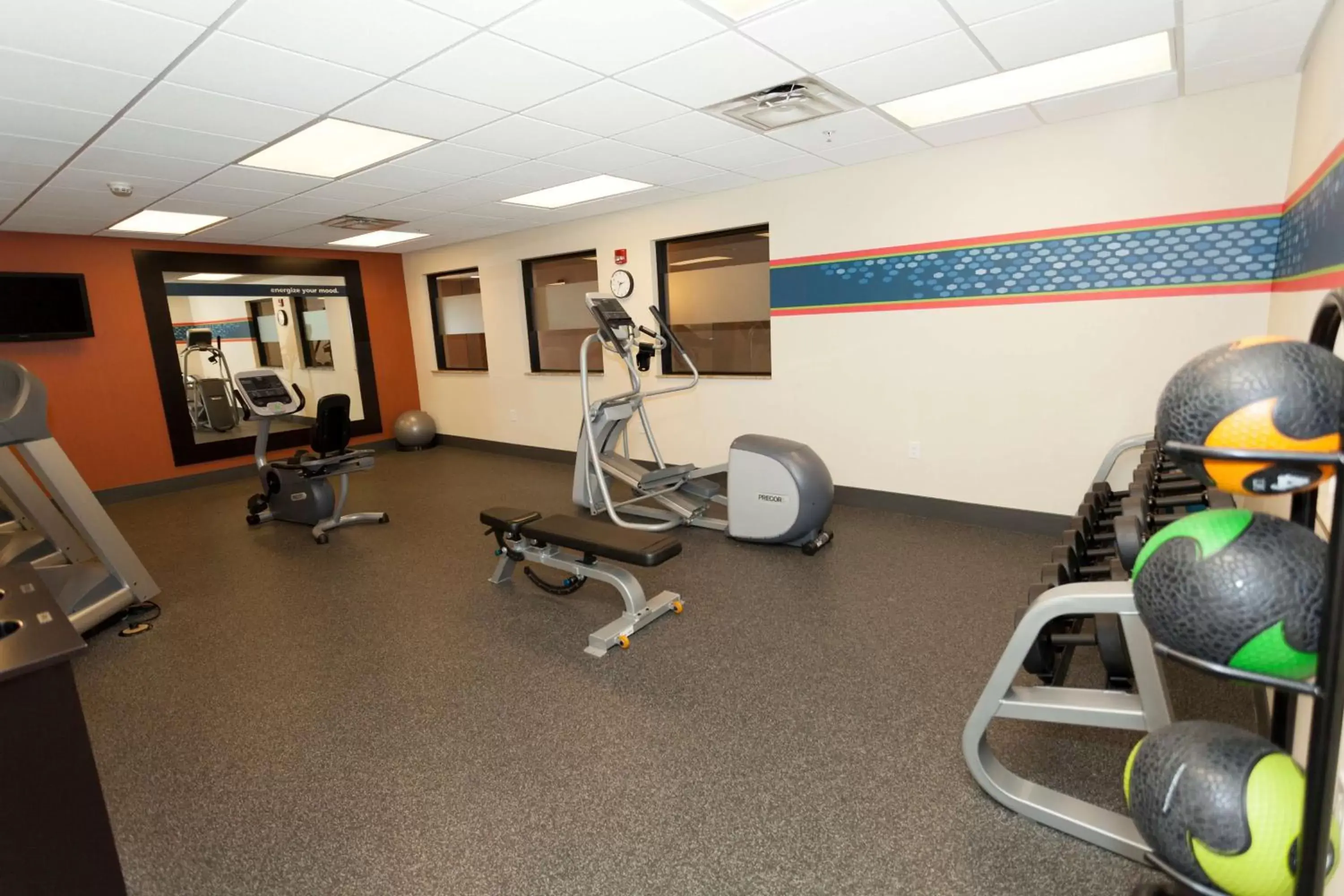 Fitness centre/facilities, Fitness Center/Facilities in Hampton Inn & Suites Riverton