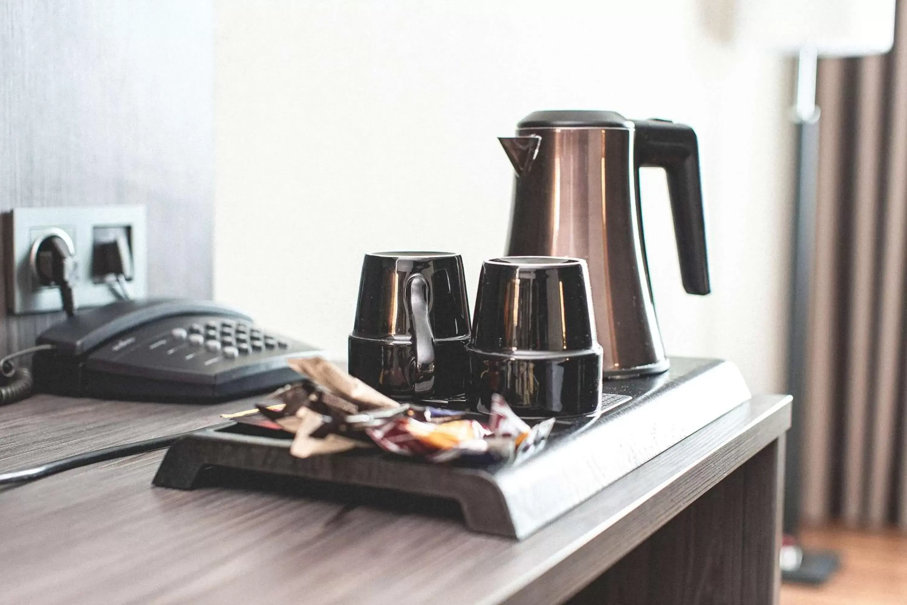 Photo of the whole room, Coffee/Tea Facilities in Best Western PLAZA Hotel Grevenbroich