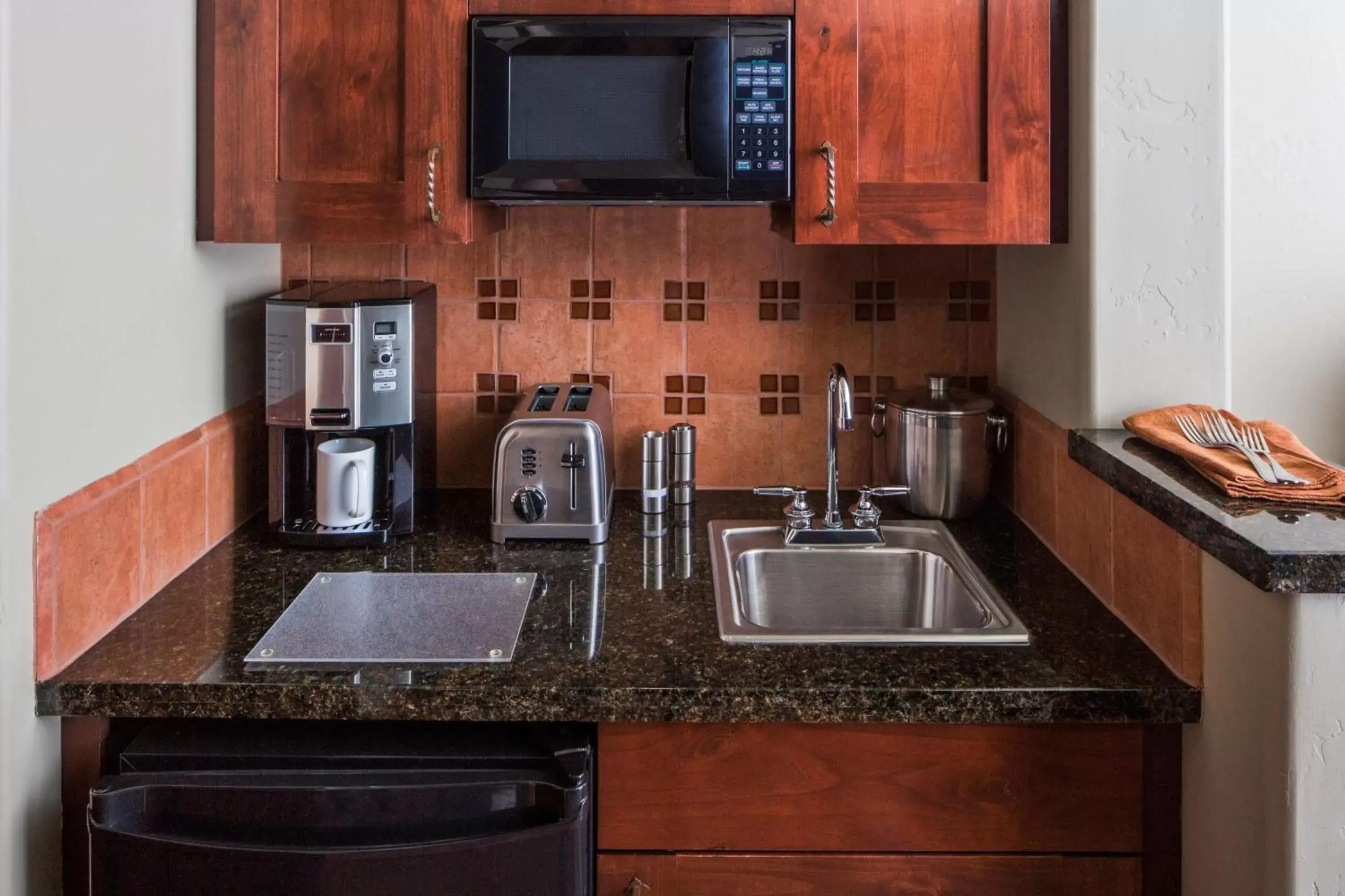 Coffee/tea facilities, Kitchen/Kitchenette in Hyatt Vacation Club at Pinon Pointe