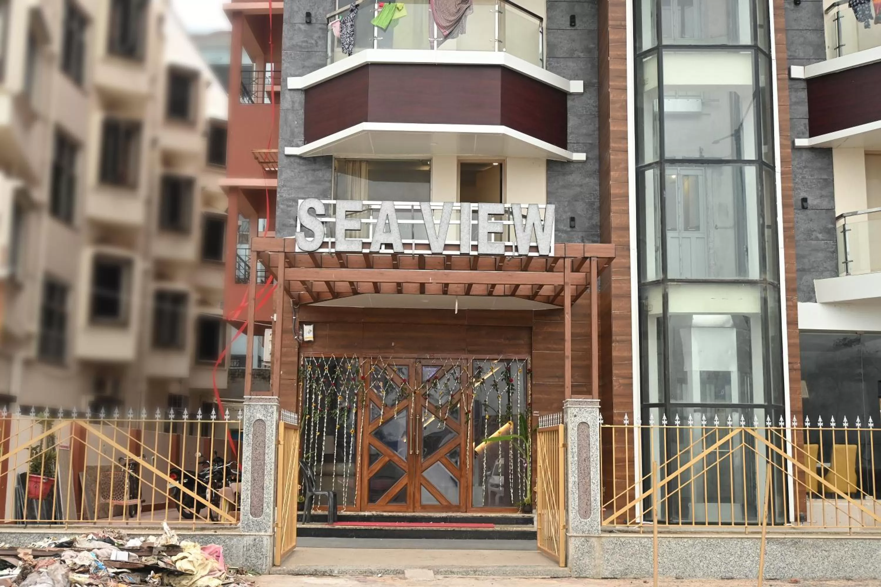 Facade/entrance, Property Building in Royal Sea View