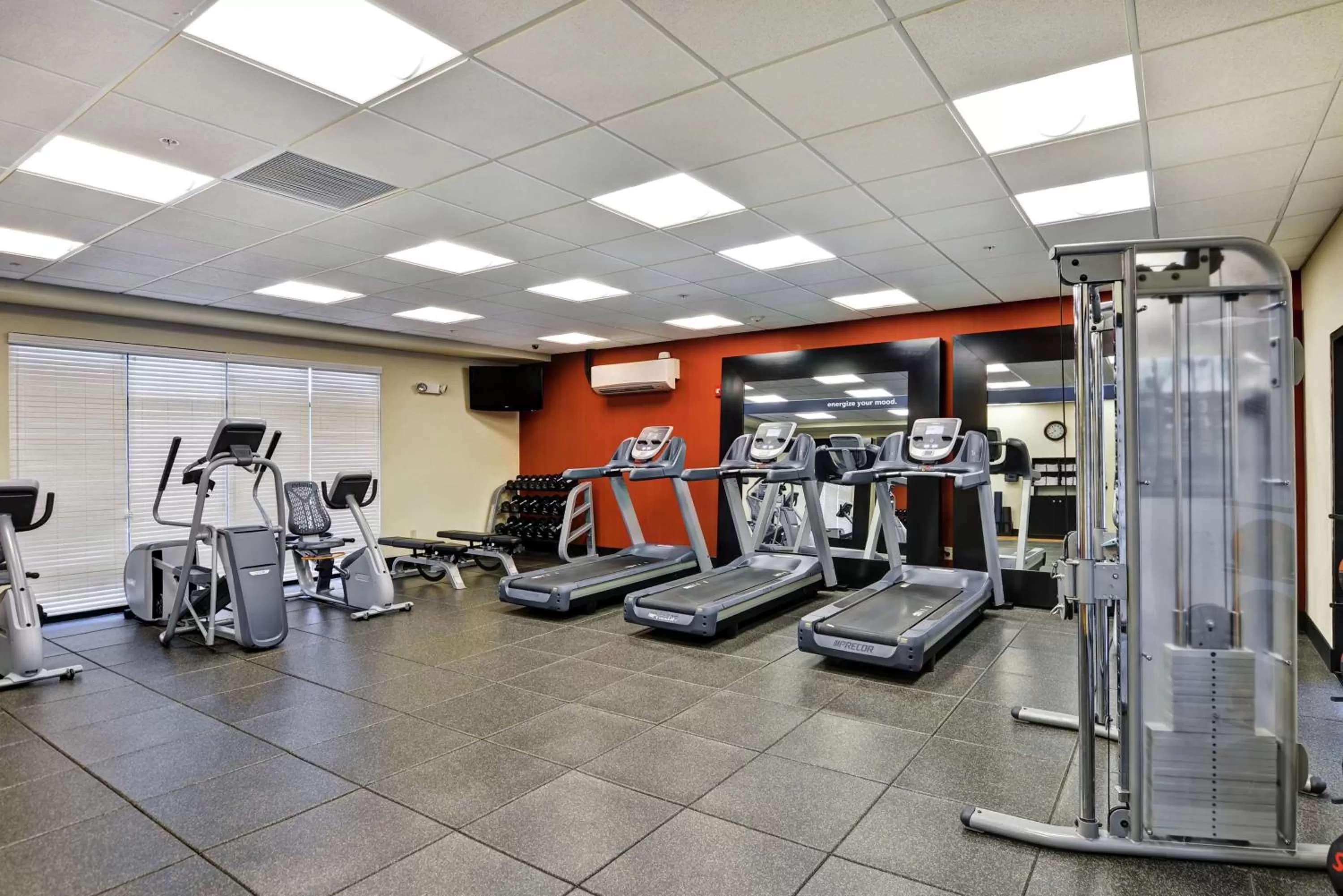 Fitness centre/facilities in Hampton Inn and Suites New Hartford/Utica
