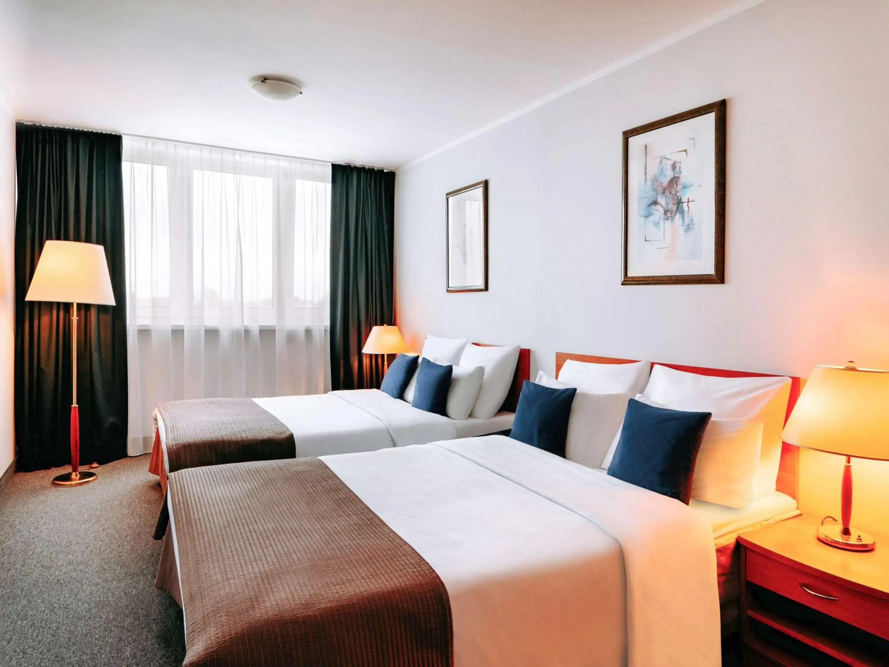 Photo of the whole room in Hotel Mercure Toruń Centrum