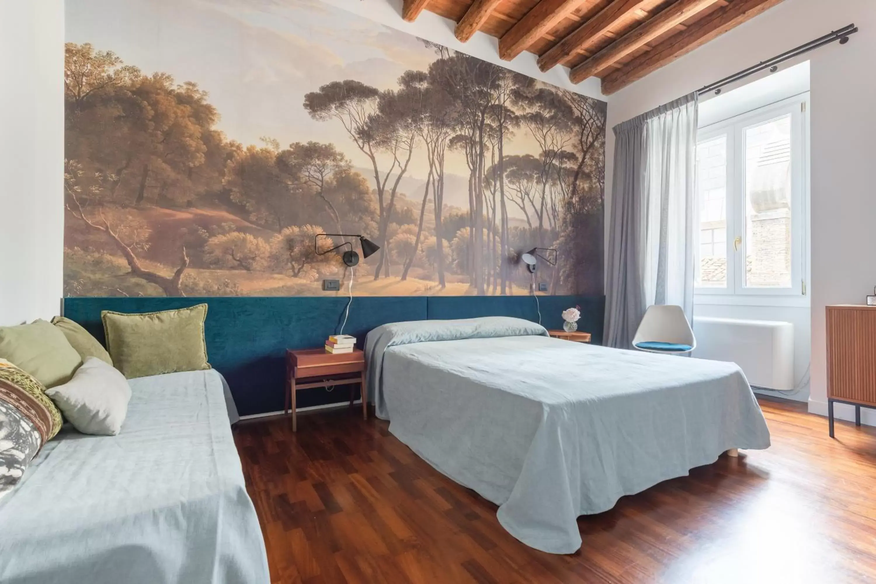 Photo of the whole room, Bed in Buonanotte Colosseo