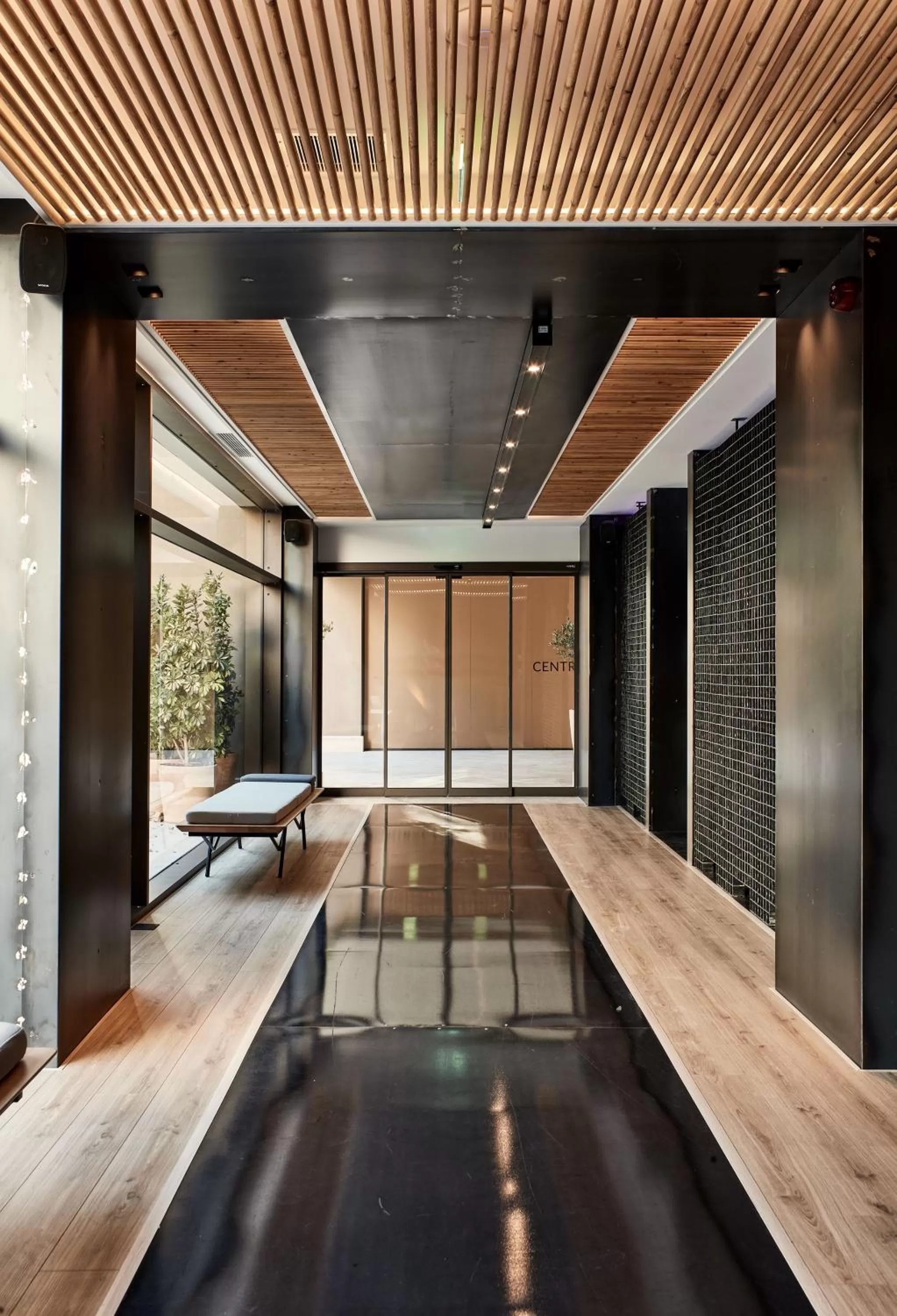 Lobby or reception in Ibis Styles Heraklion Central