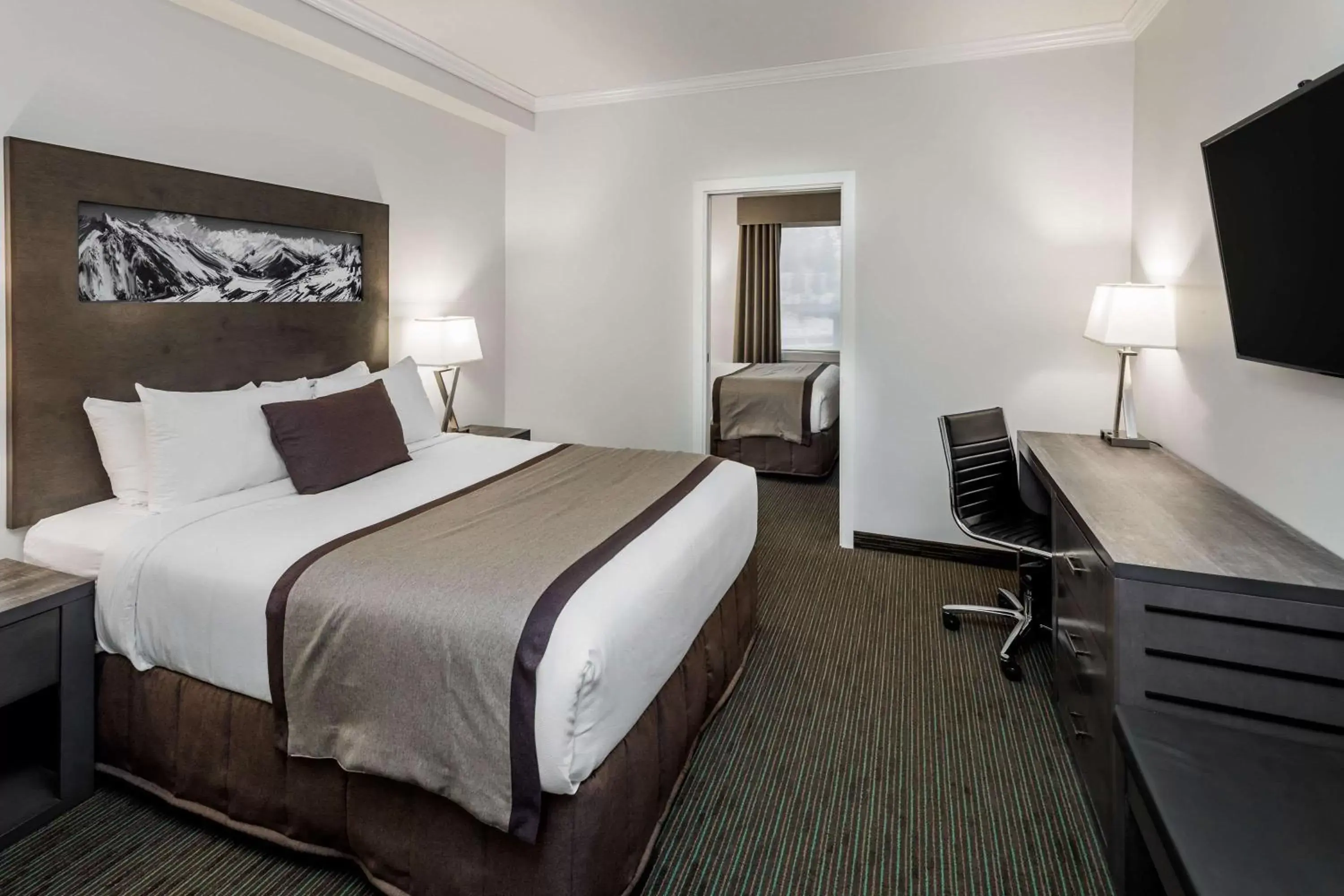 Photo of the whole room, Bed in Ramada by Wyndham Revelstoke