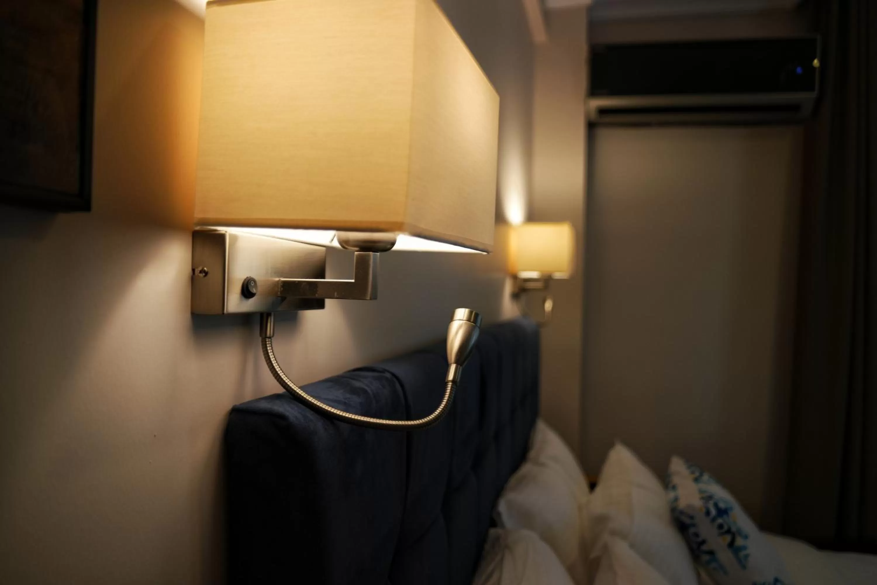 Bed in Nomade Old City Hotel