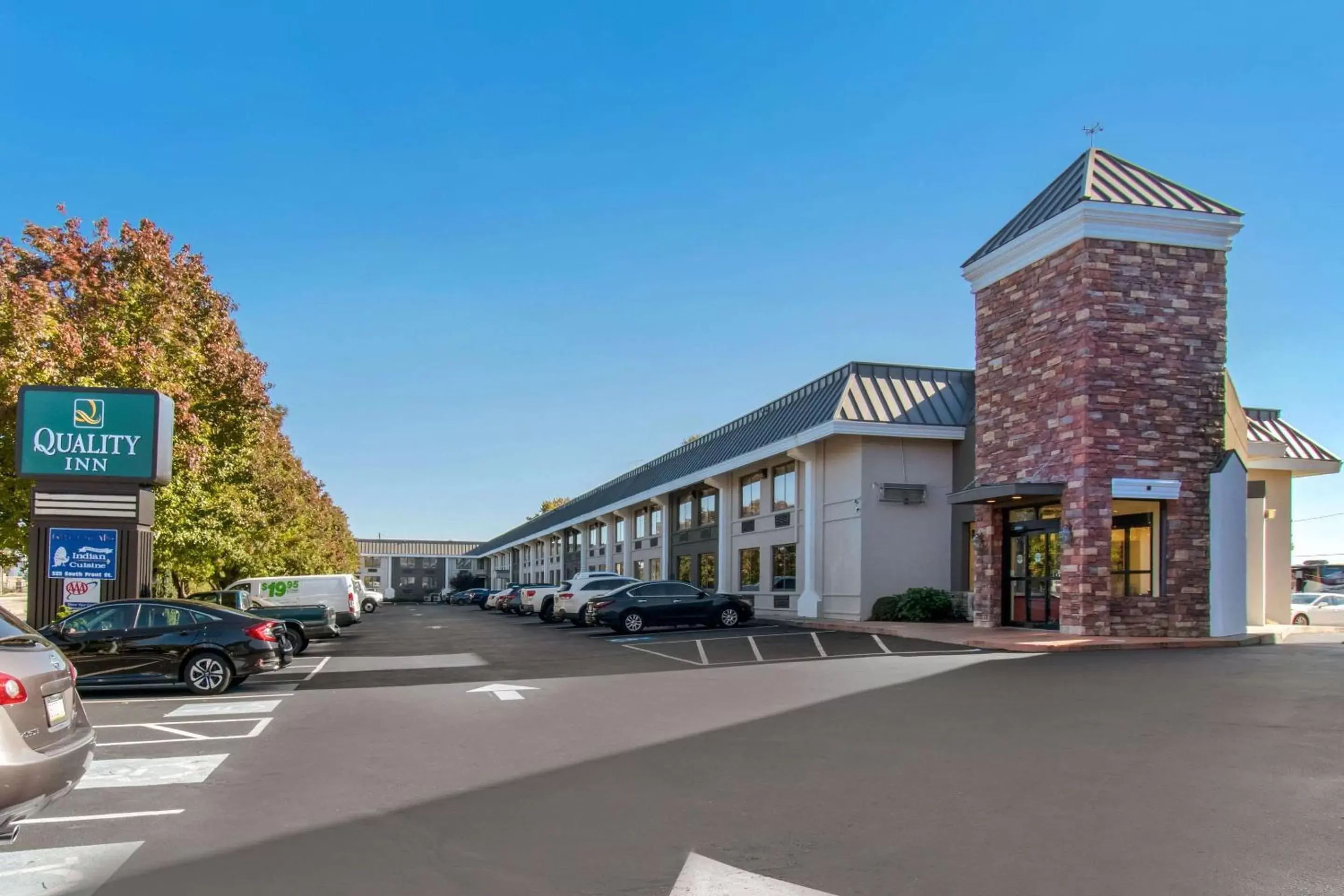 Property building in Quality Inn Riverfront Harrisburg