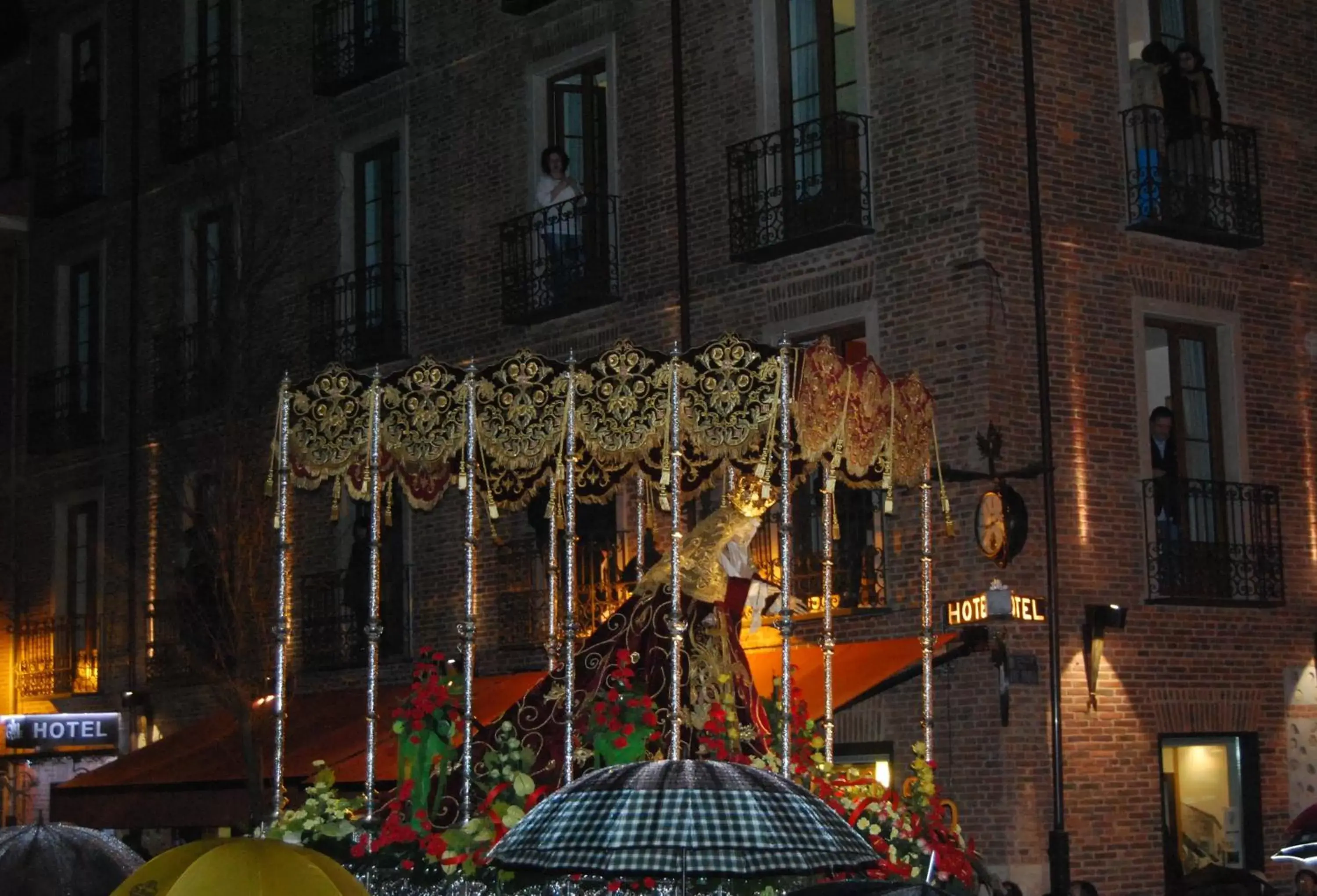 Property building in Hotel Spa QH Centro León