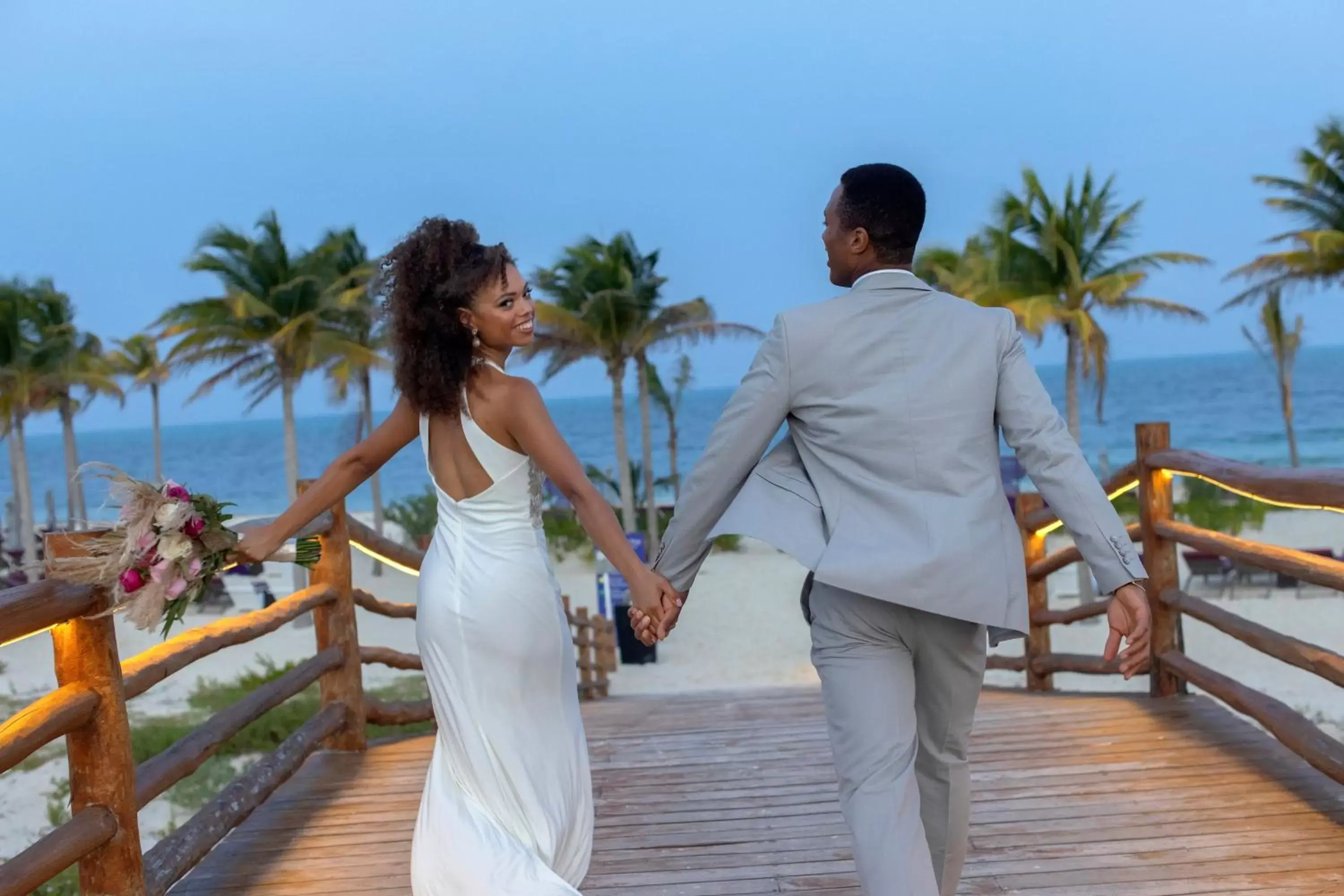 wedding in Planet Hollywood Cancun, An Autograph Collection All-Inclusive Resort