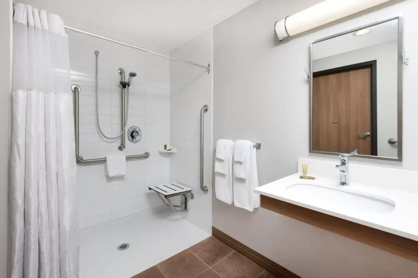Bathroom in Microtel Inn & Suites by Wyndham Sudbury