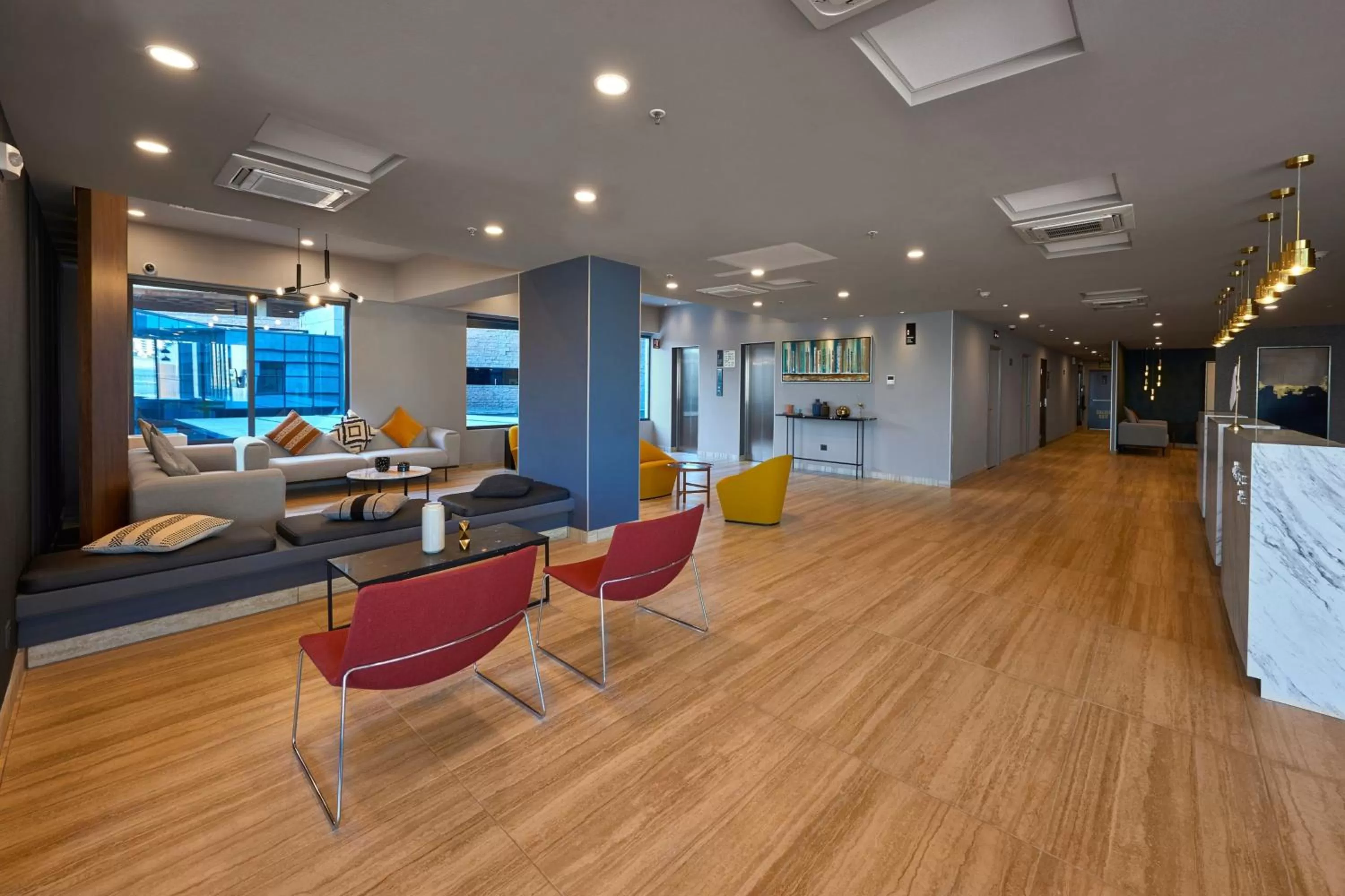 Lobby or reception in City Express Plus by Marriott Ciudad de Mexico Interlomas