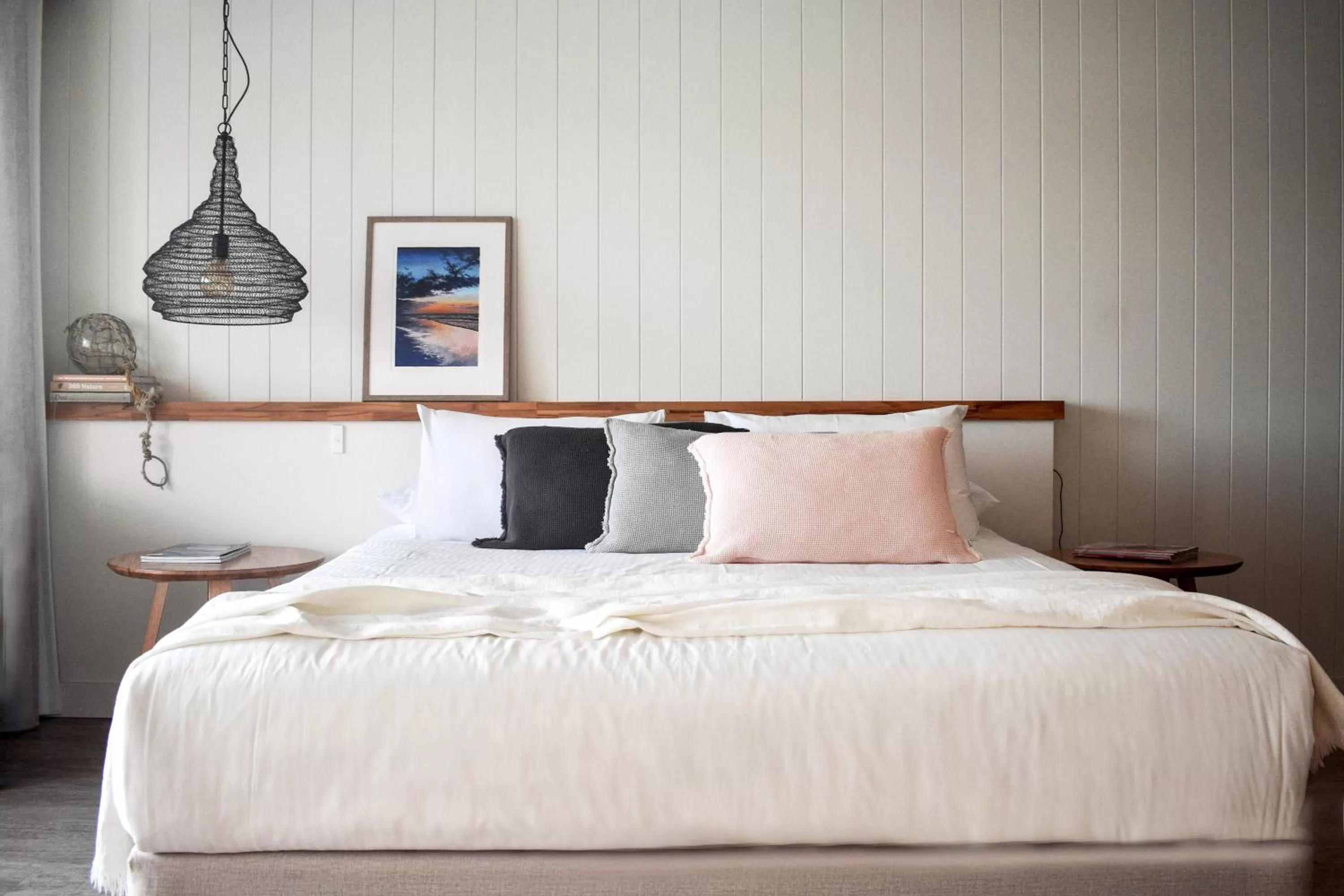 Bed in Bay Breeze Boutique Accommodation