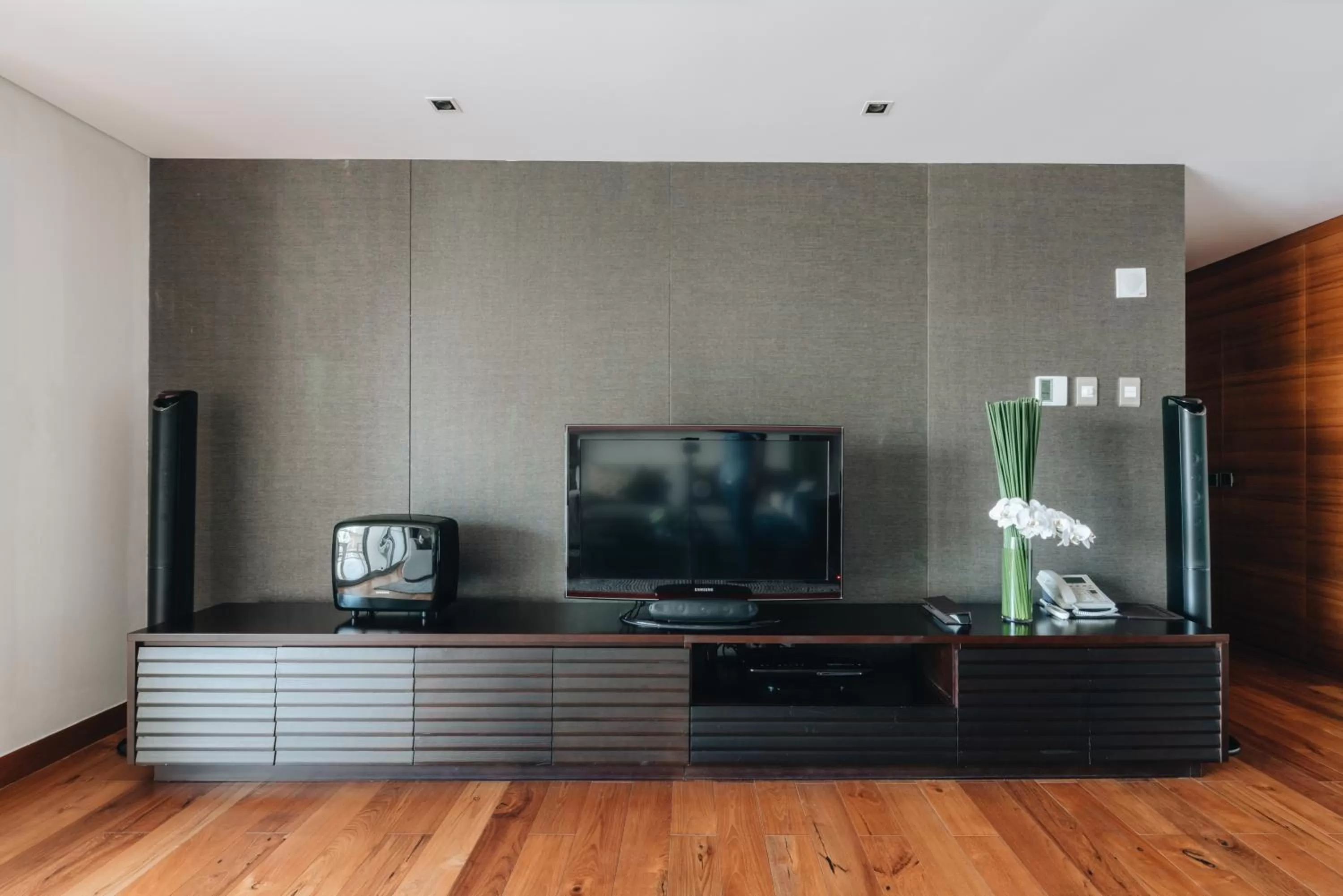 TV and multimedia, TV/Entertainment Center in InterContinental Residences Saigon, an IHG Hotel