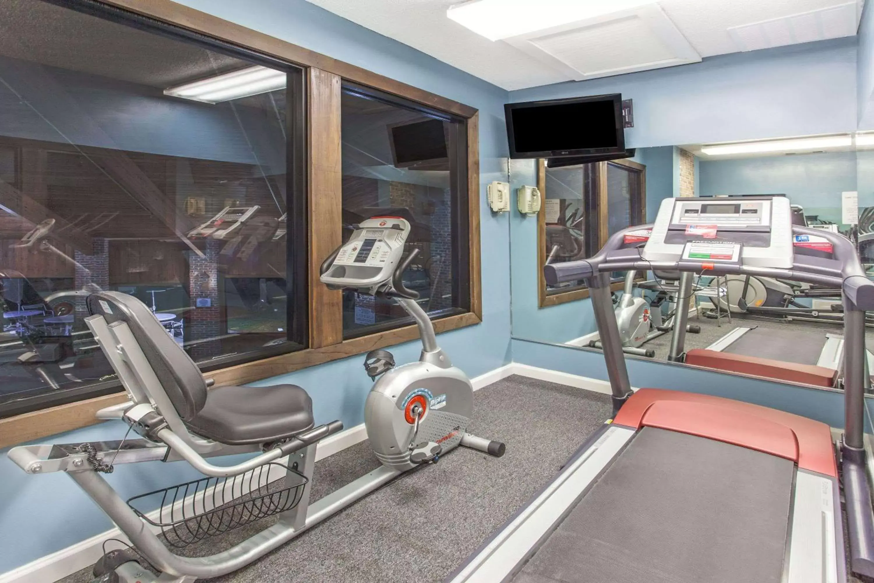 Fitness centre/facilities, Fitness Center/Facilities in Baymont by Wyndham Smyrna