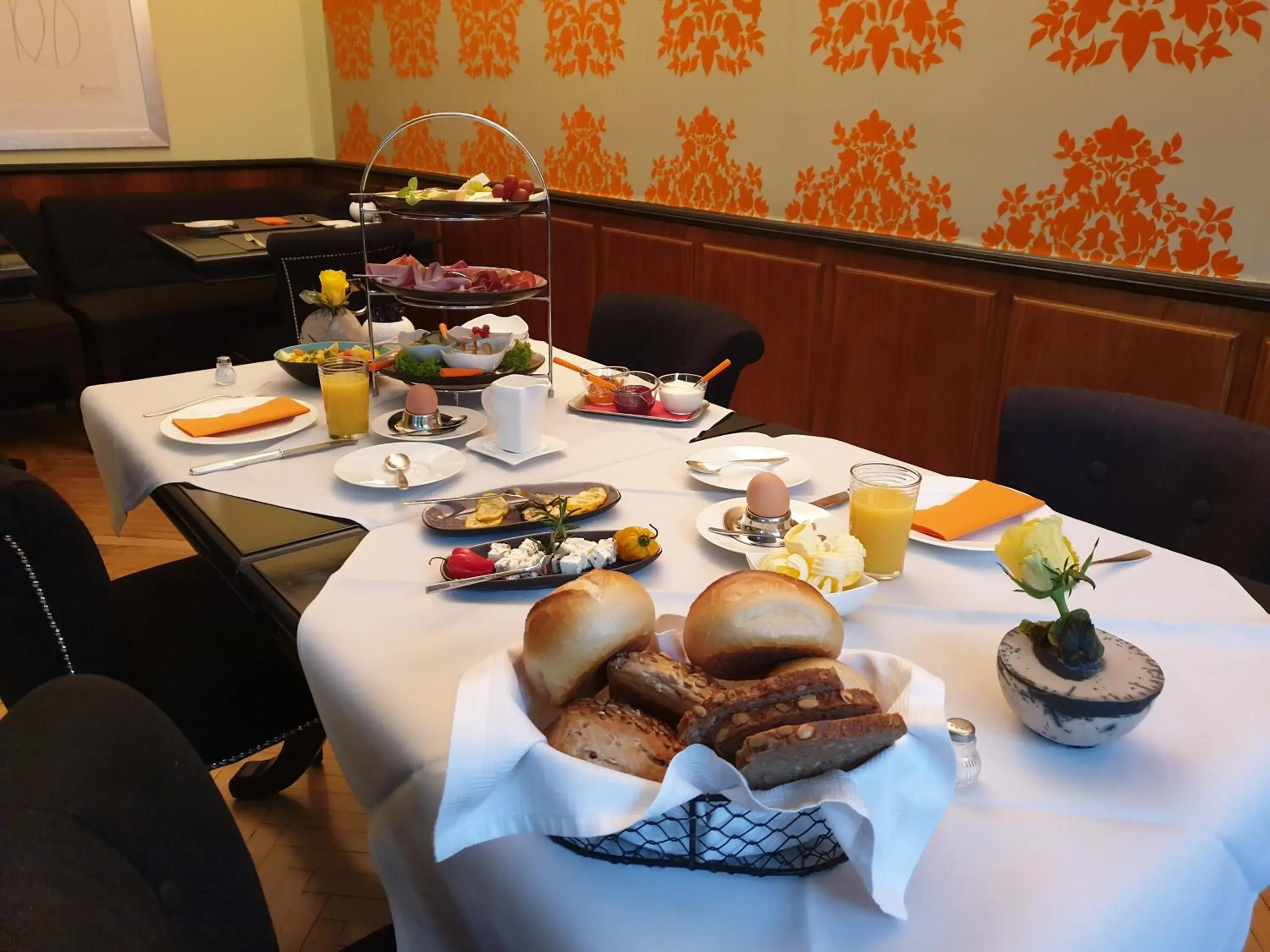 Food and drinks, Breakfast in Top Hotel Krämer