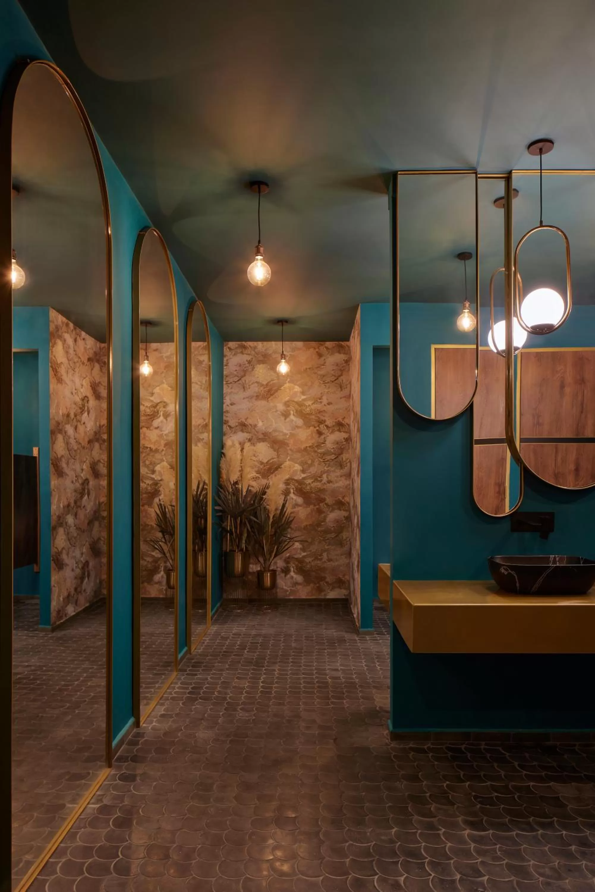 Restaurant/places to eat in Blues Suites Medellín