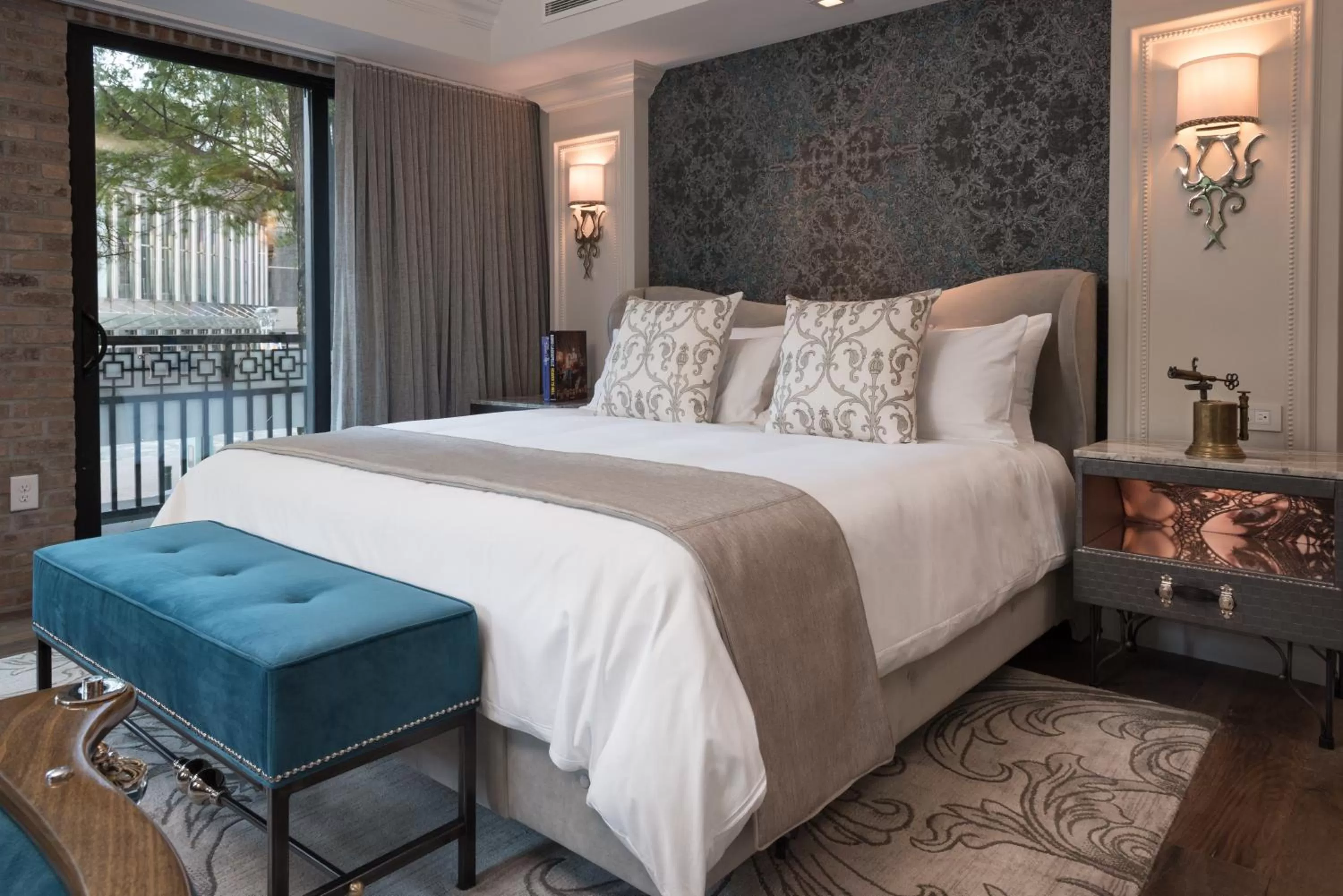 Bed in The Ivey's Hotel