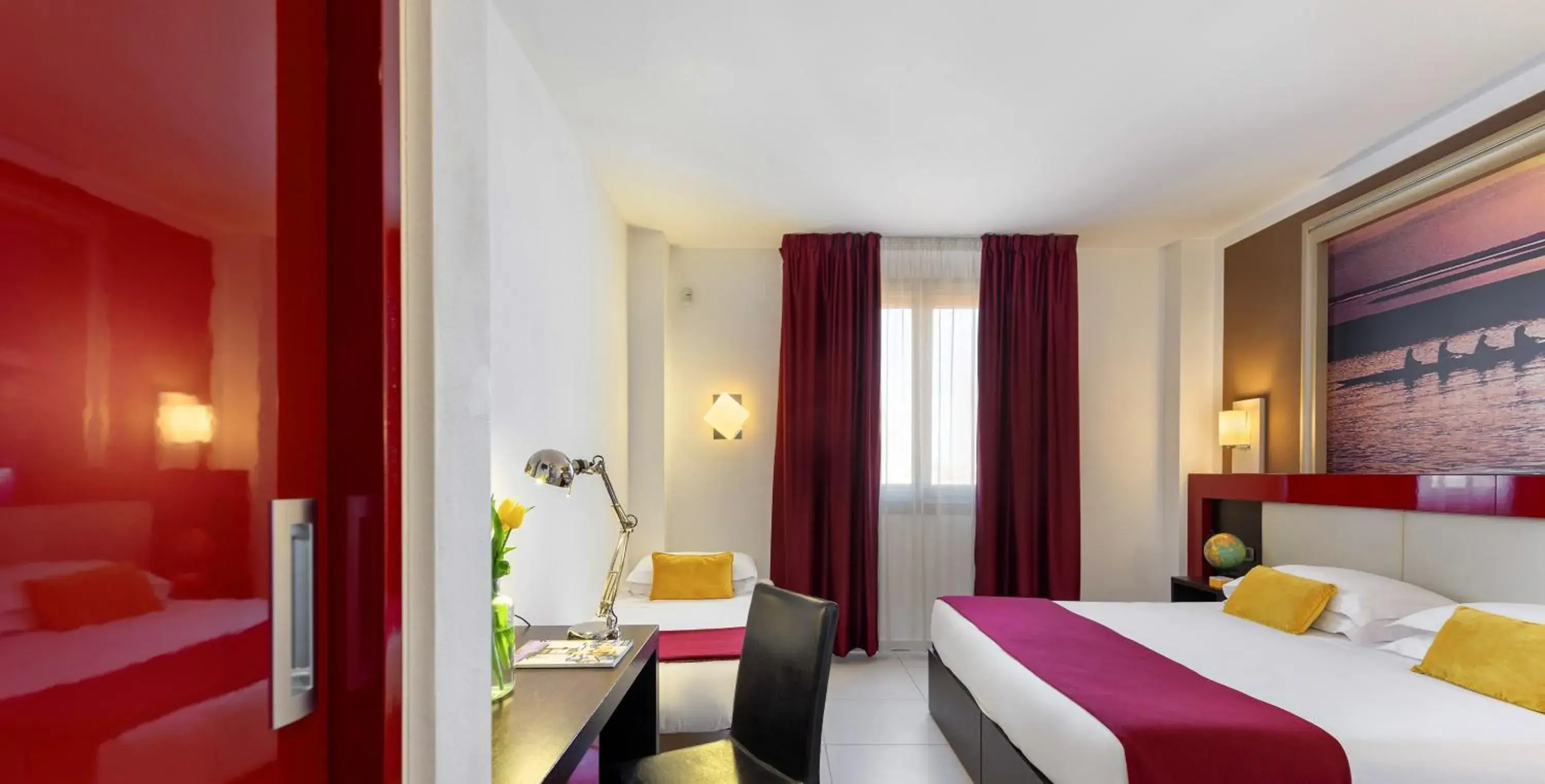 Photo of the whole room in Kairos Garda Hotel