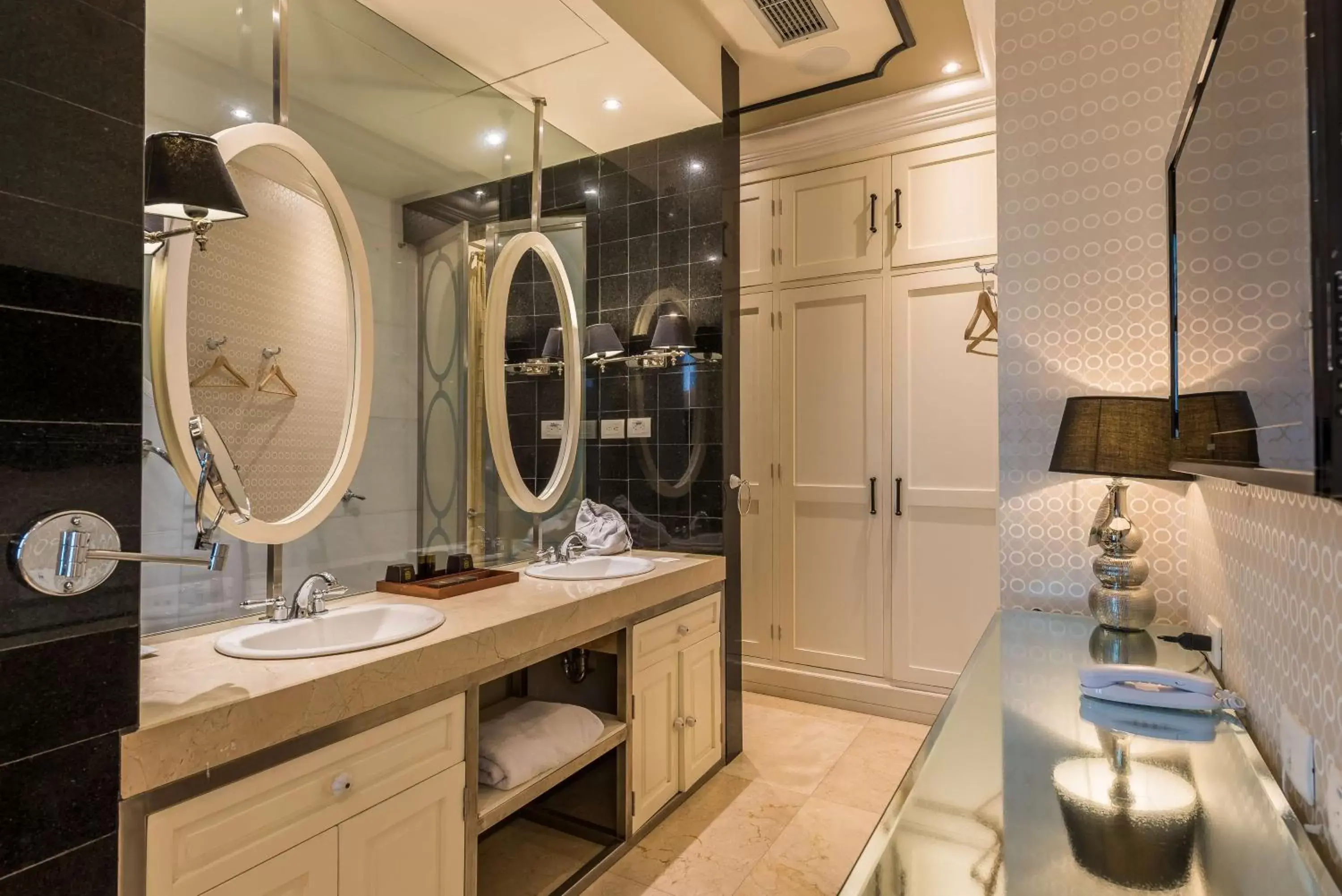 Bathroom in Hotel Caribe by Faranda Grand, a member of Radisson Individuals