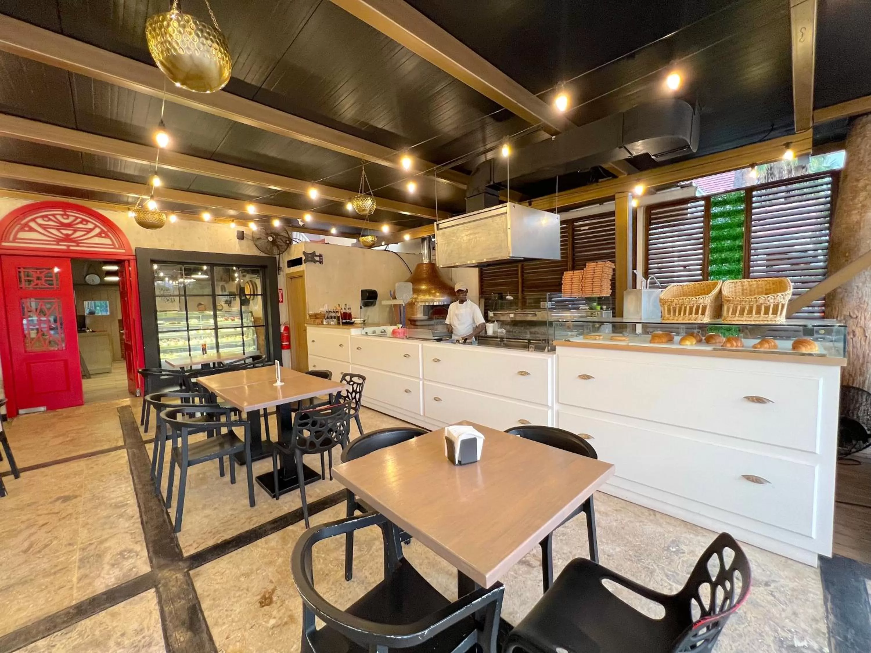 Restaurant/Places to Eat in FIESTA SOL CARIBE playa LOS CORALES