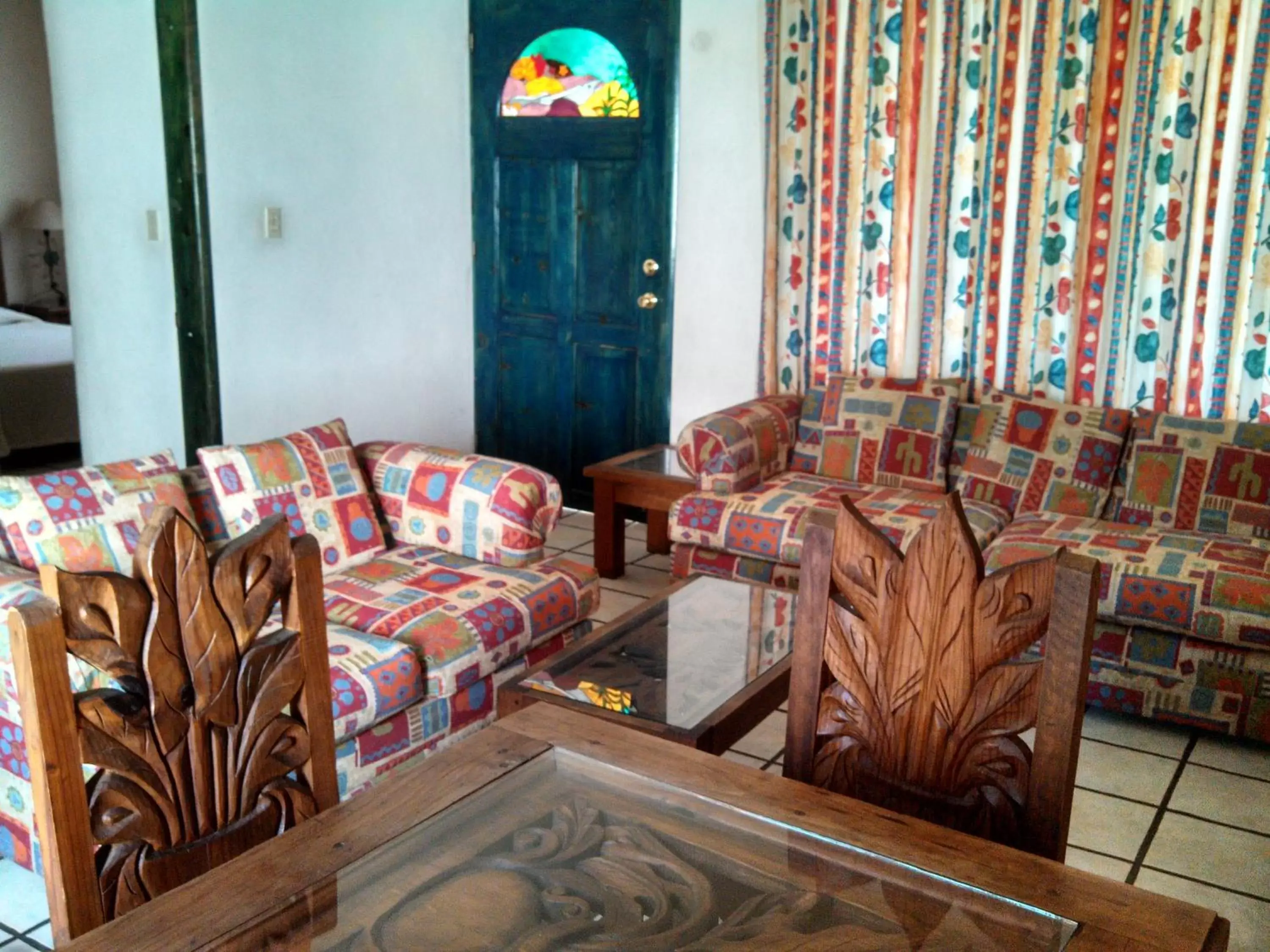 Seating Area in Hotel Lorimar