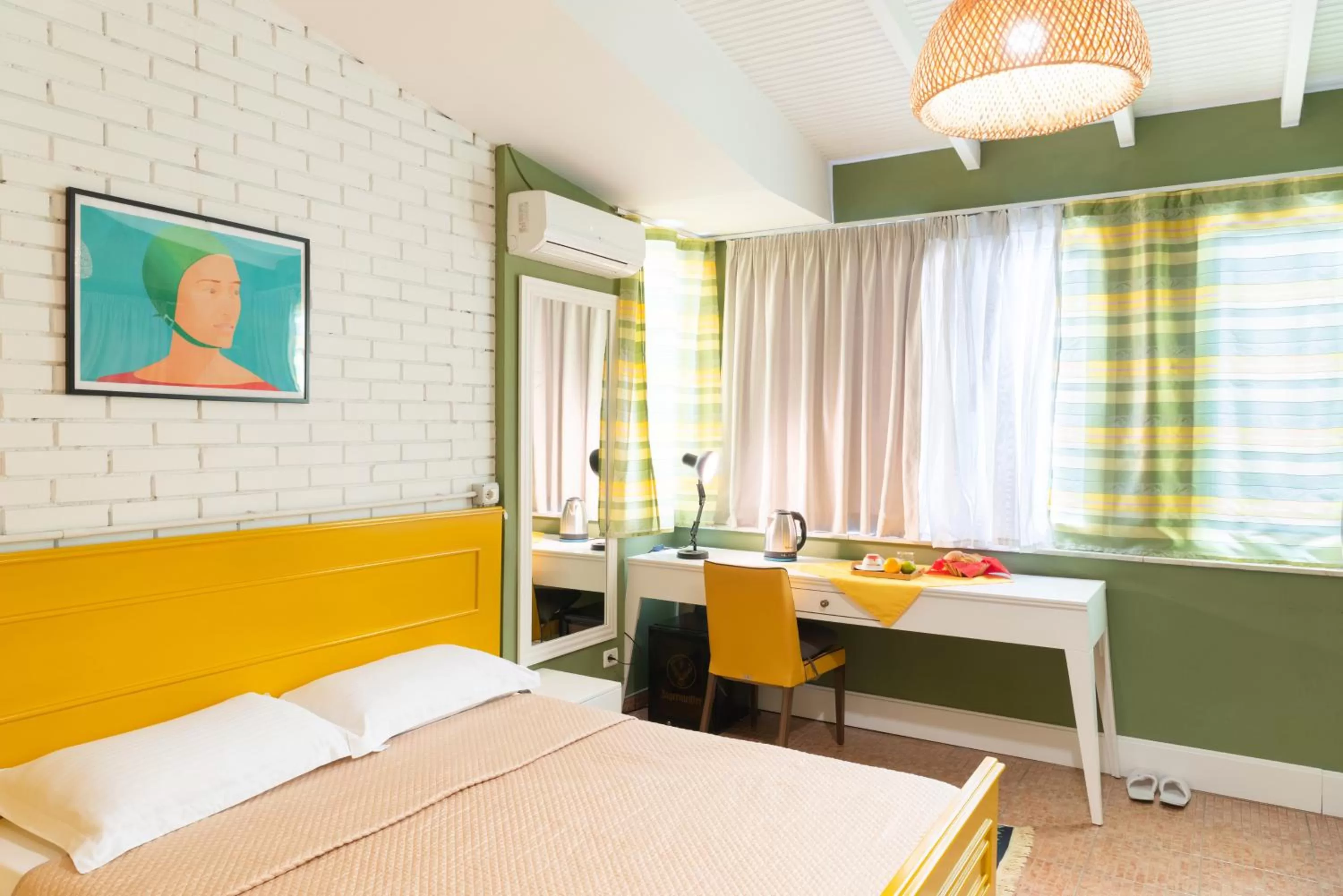 Bed in Artistic Tirana Blloku