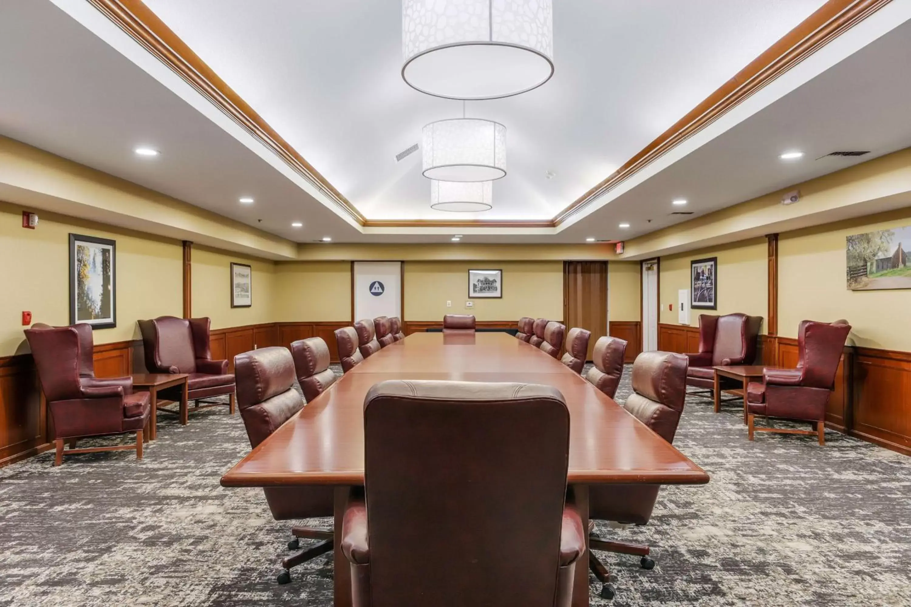 Meeting/conference room in Best Western Plus Sonora Oaks Hotel and Conference Center