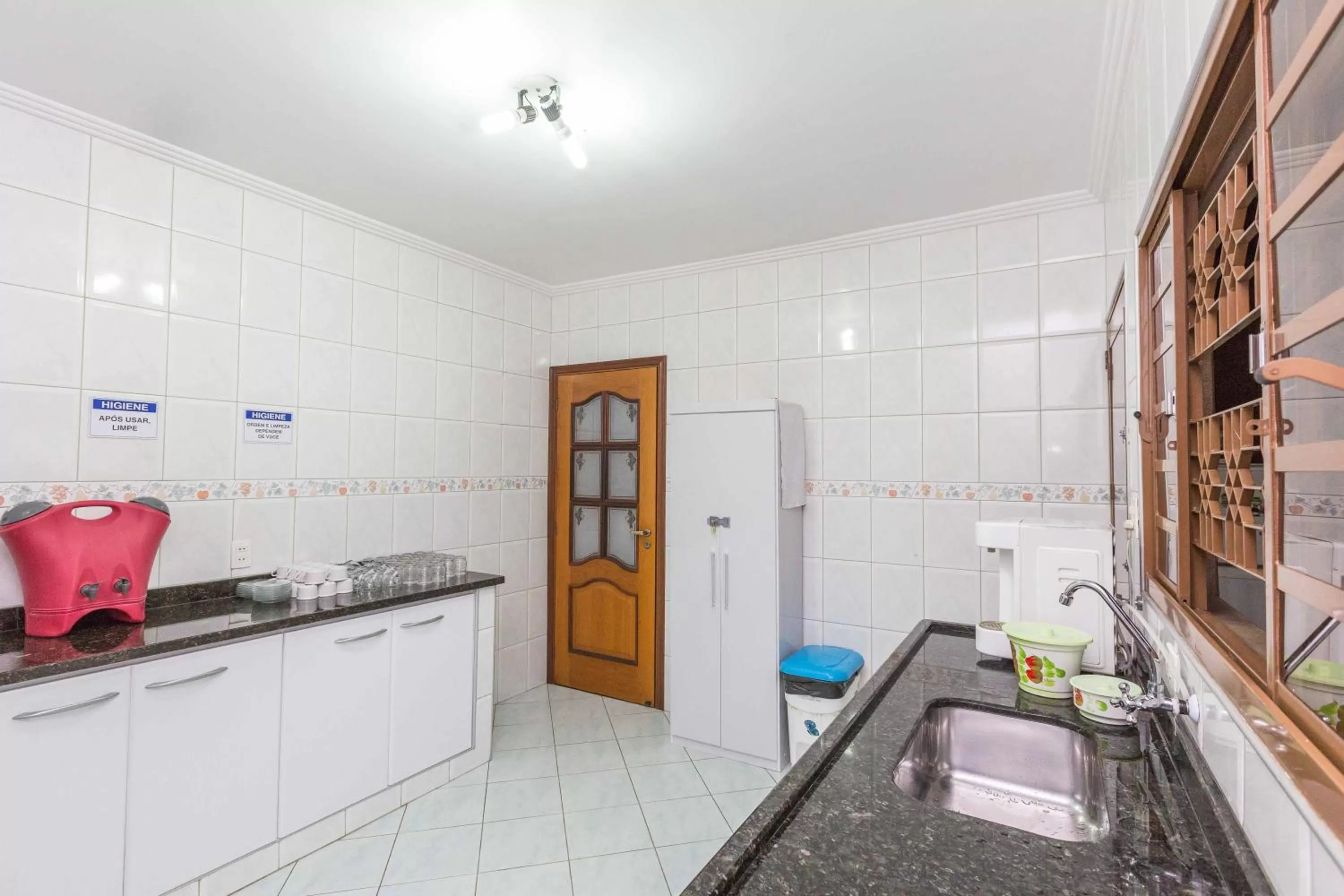 Restaurant/places to eat in Pousada F7