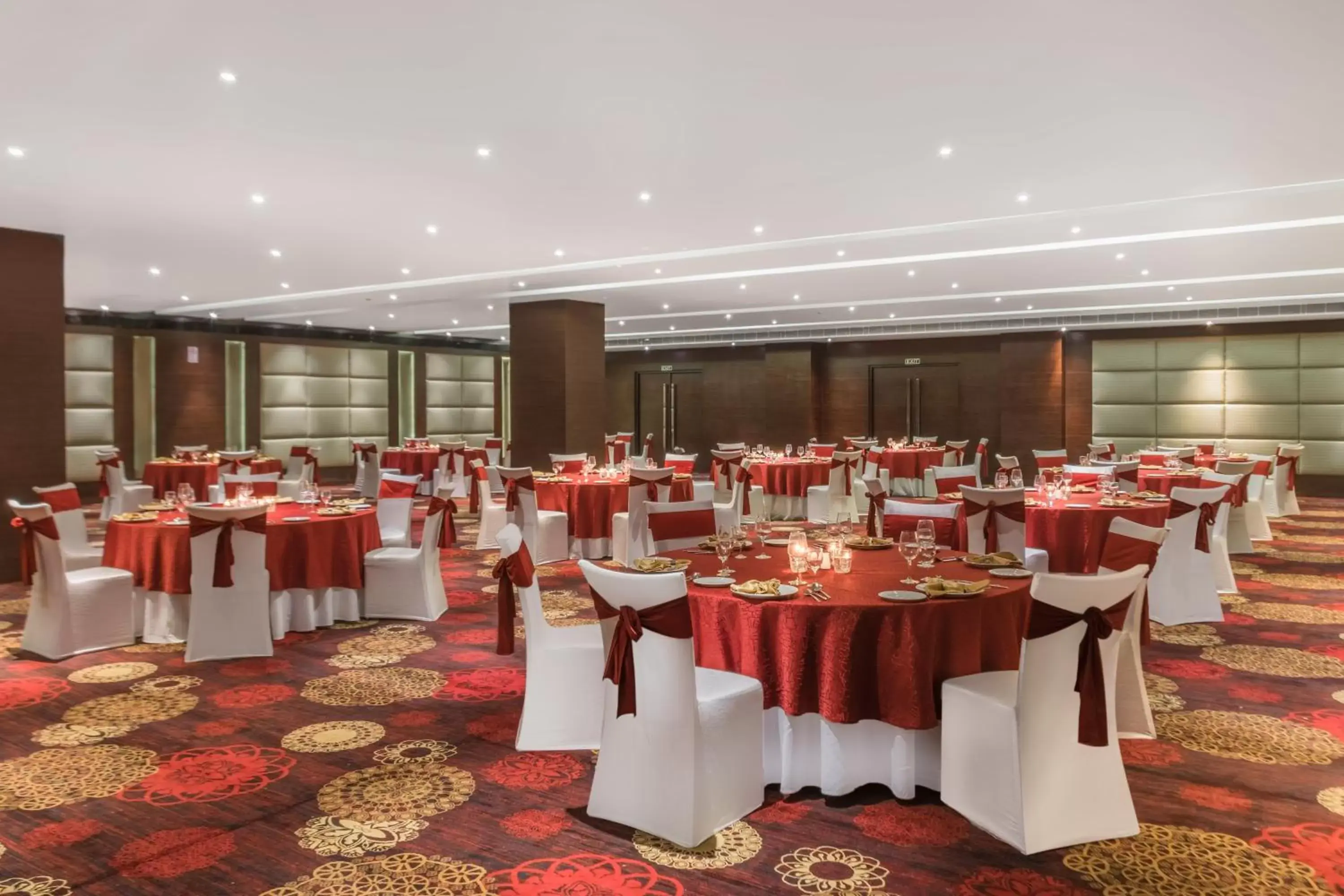 Banquet/Function facilities, Banquet Facilities in Radisson Hotel Agra