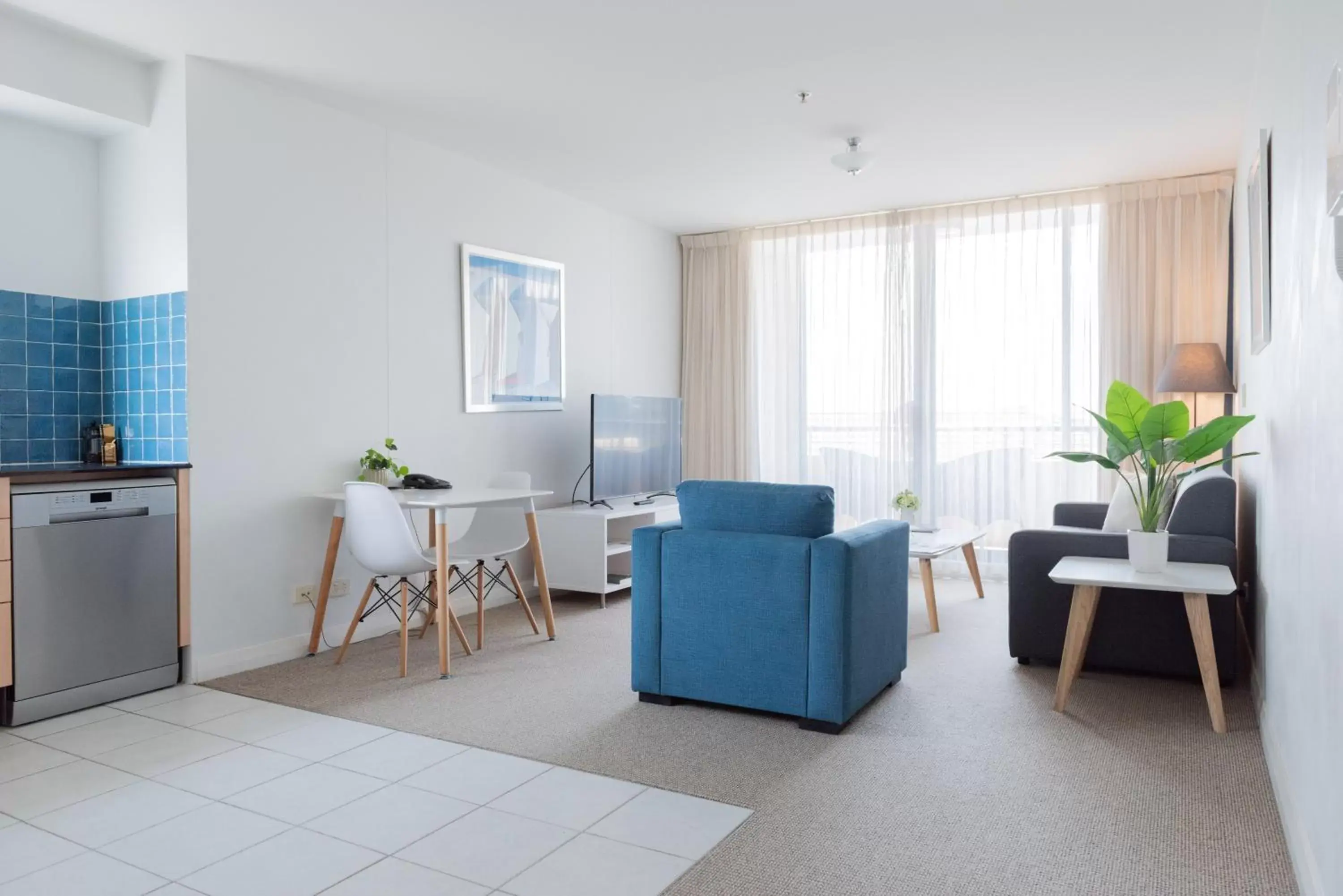 Living room, Seating Area in Quest Cronulla Beach