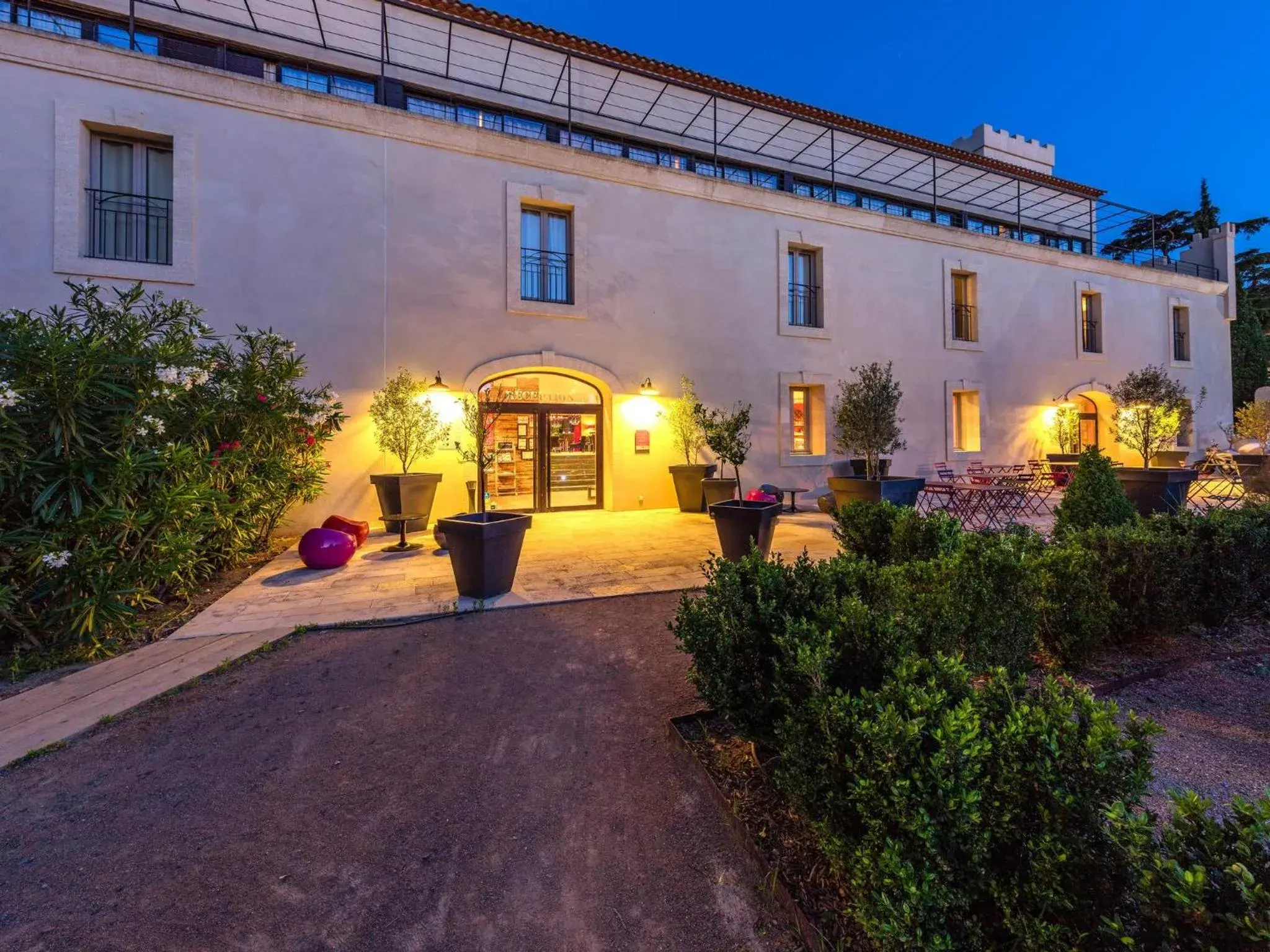 Facade/entrance in Garrigae Distillerie de Pezenas - Hotellerie & Spa Facade/entrance in Garrigae Distillerie de Pezenas - Hotellerie & Spa