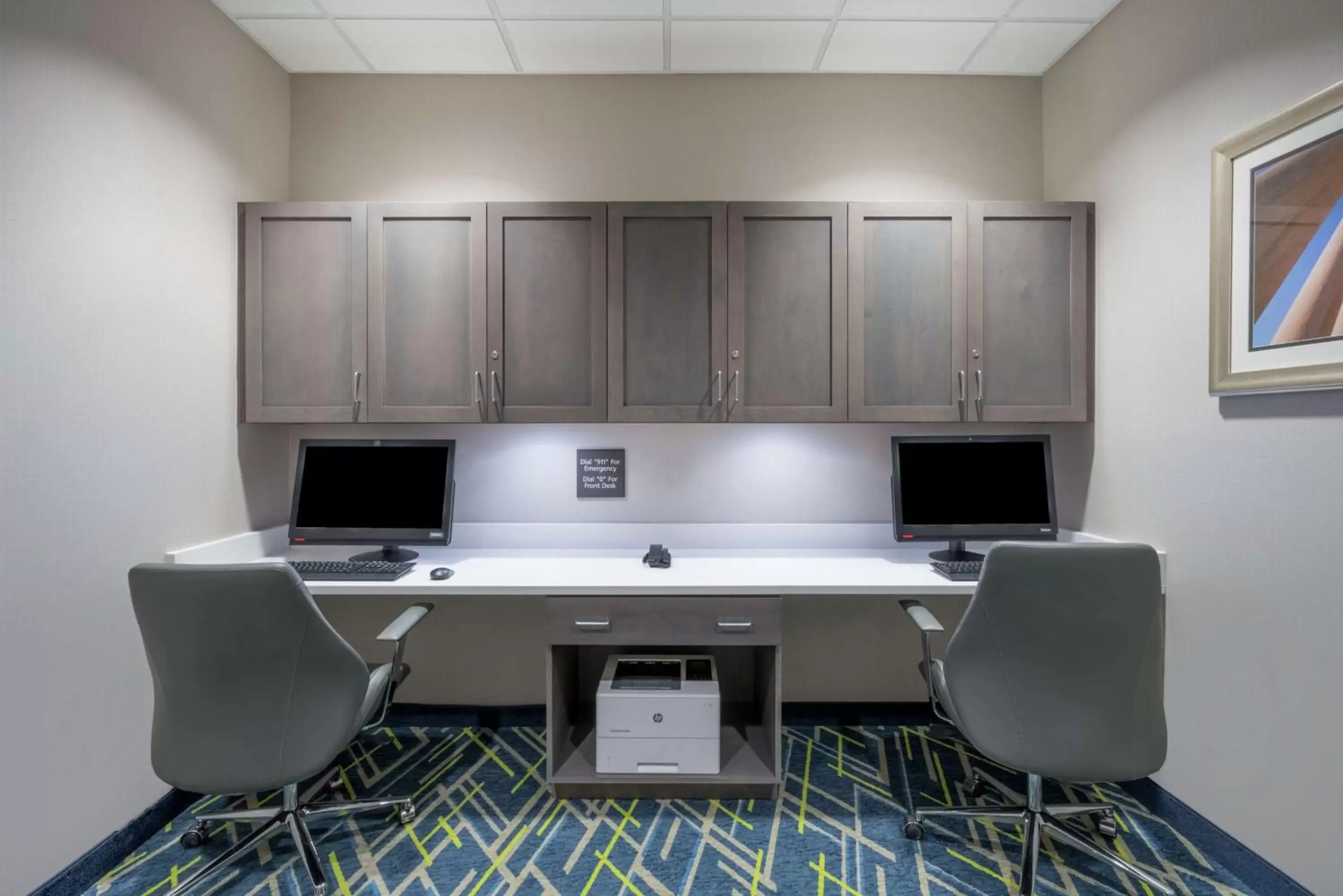 Business facilities, Business Area/Conference Room in Hampton Inn & Suites Glenarden/Washington DC