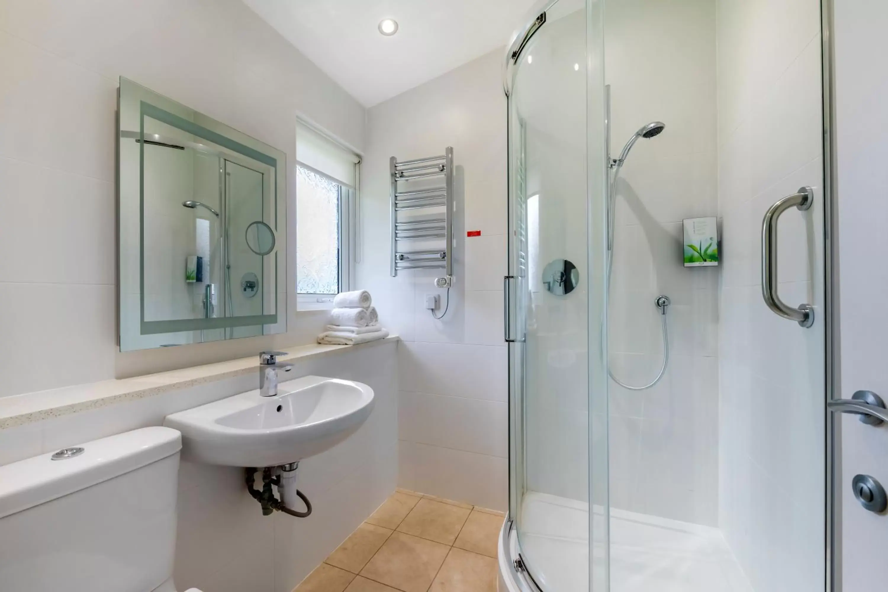 Shower, Bathroom in Pine Lake Resort