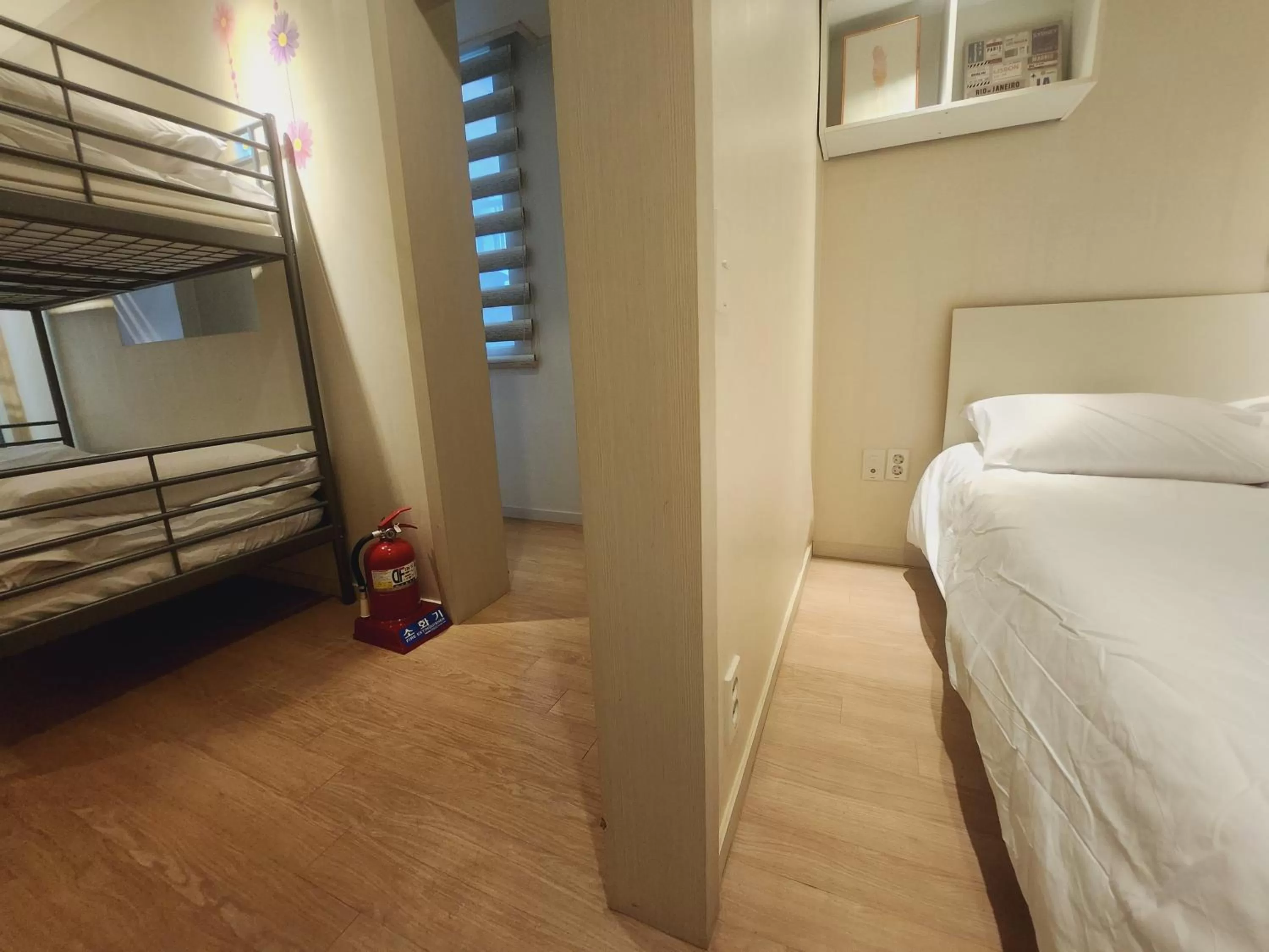 Bedroom, Bunk Bed in Olive hostel R(Residence)