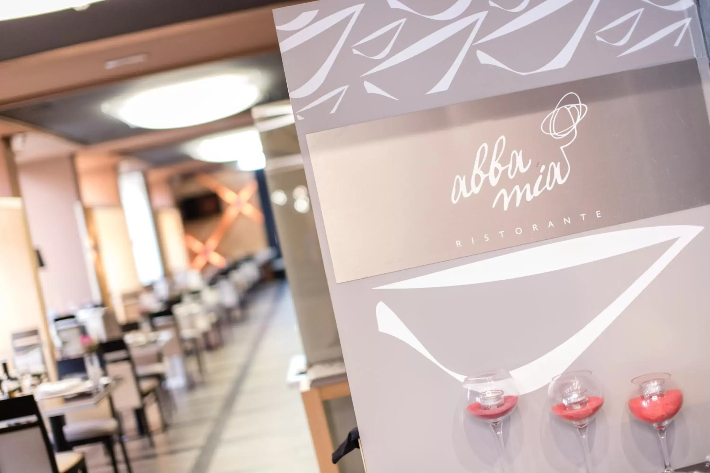 Restaurant/Places to Eat in Abba Madrid